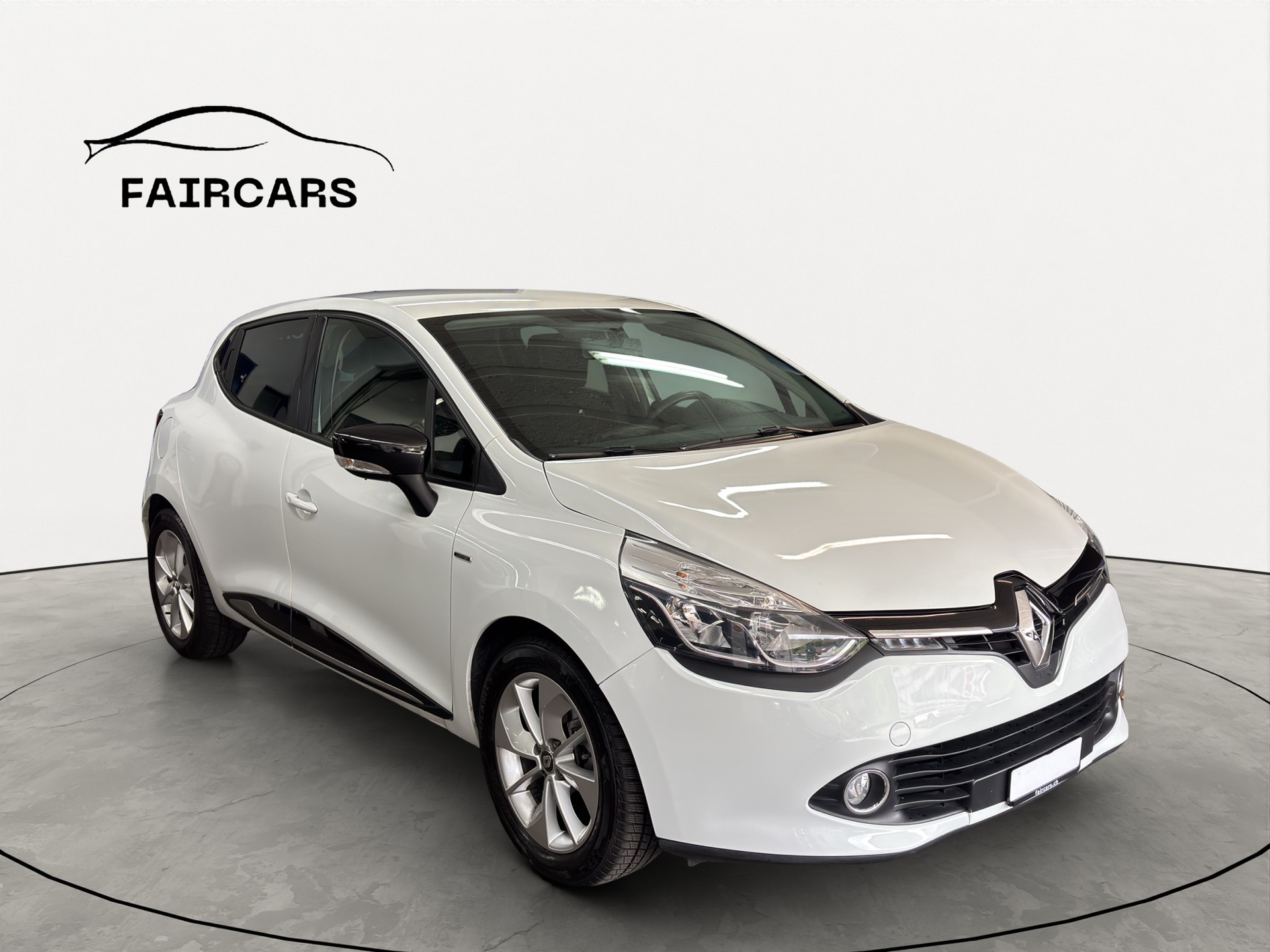 RENAULT Clio 1.2 16V T Limited EDC-image-7