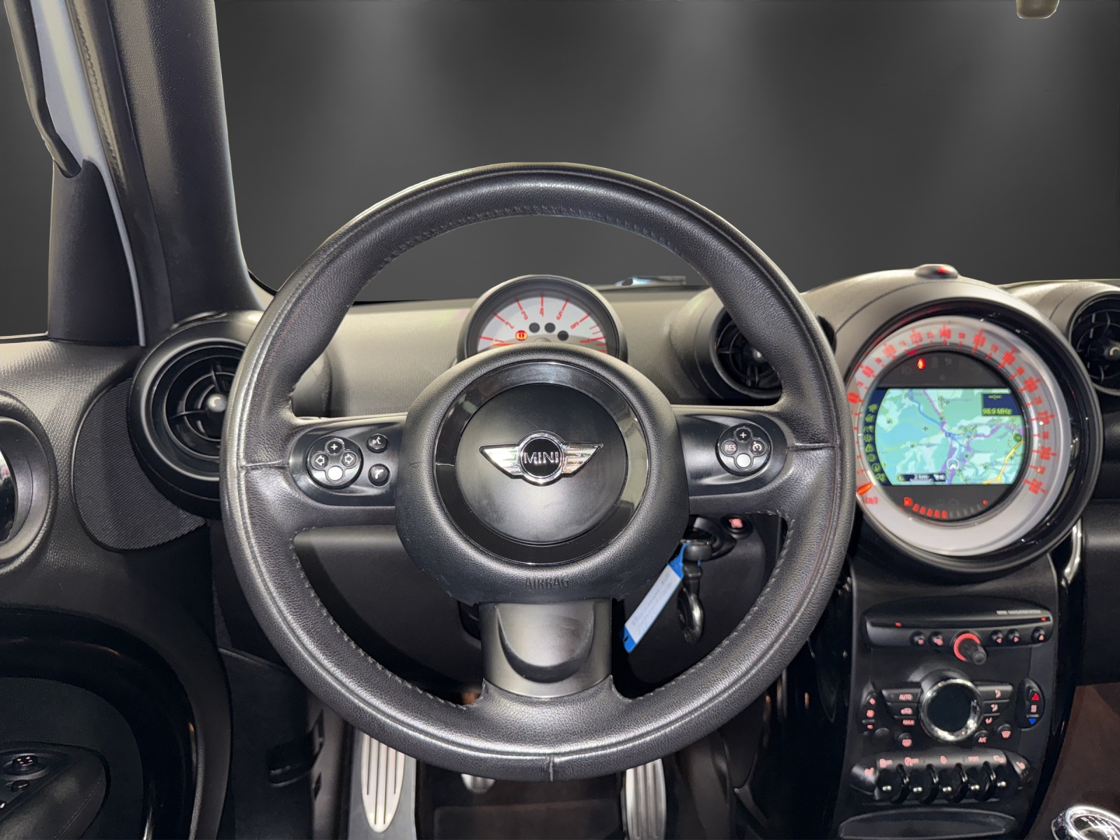 MINI Countryman Cooper S ALL4 Snowhill-image-12