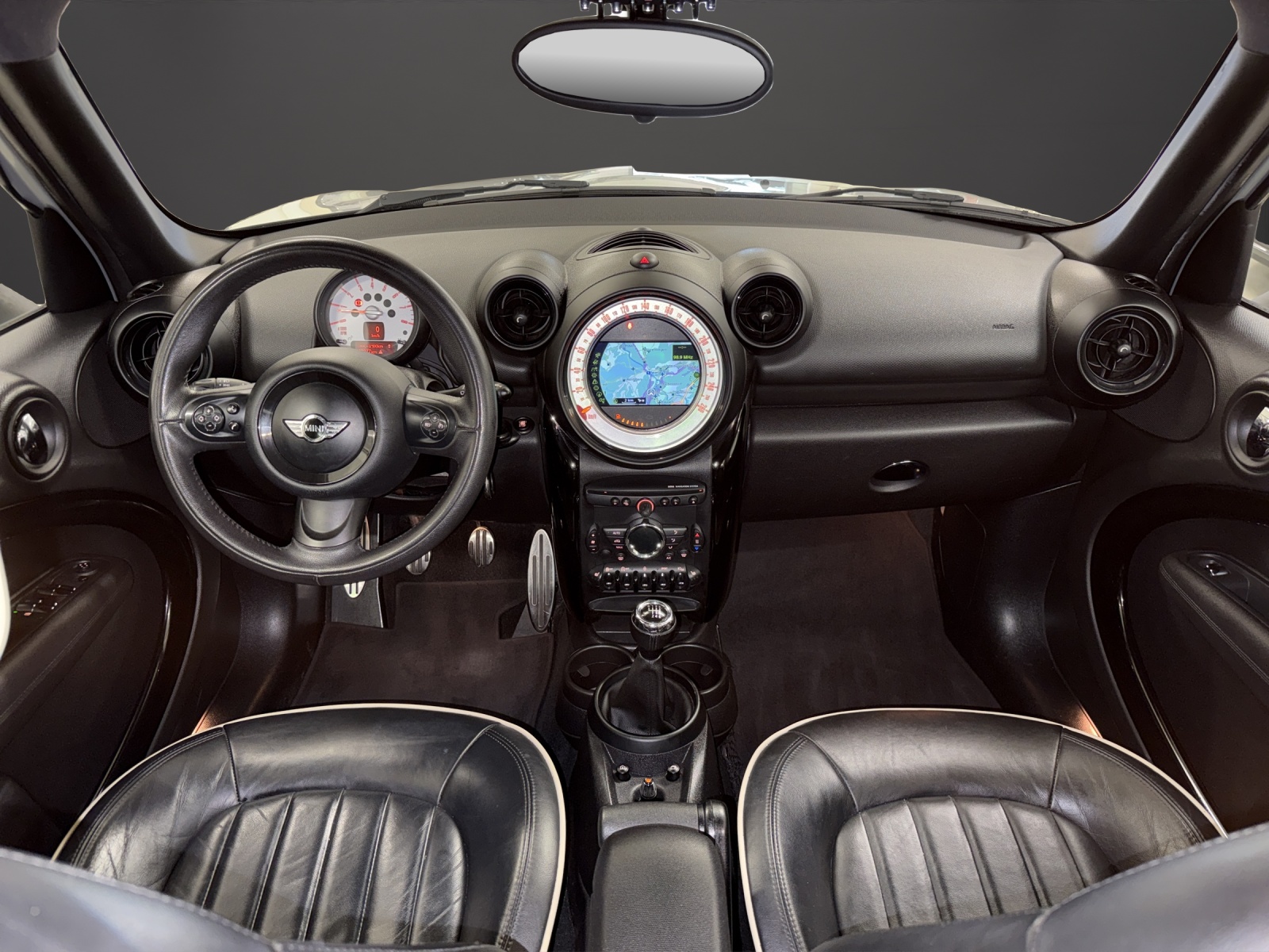 MINI Countryman Cooper S ALL4 Snowhill-image-8