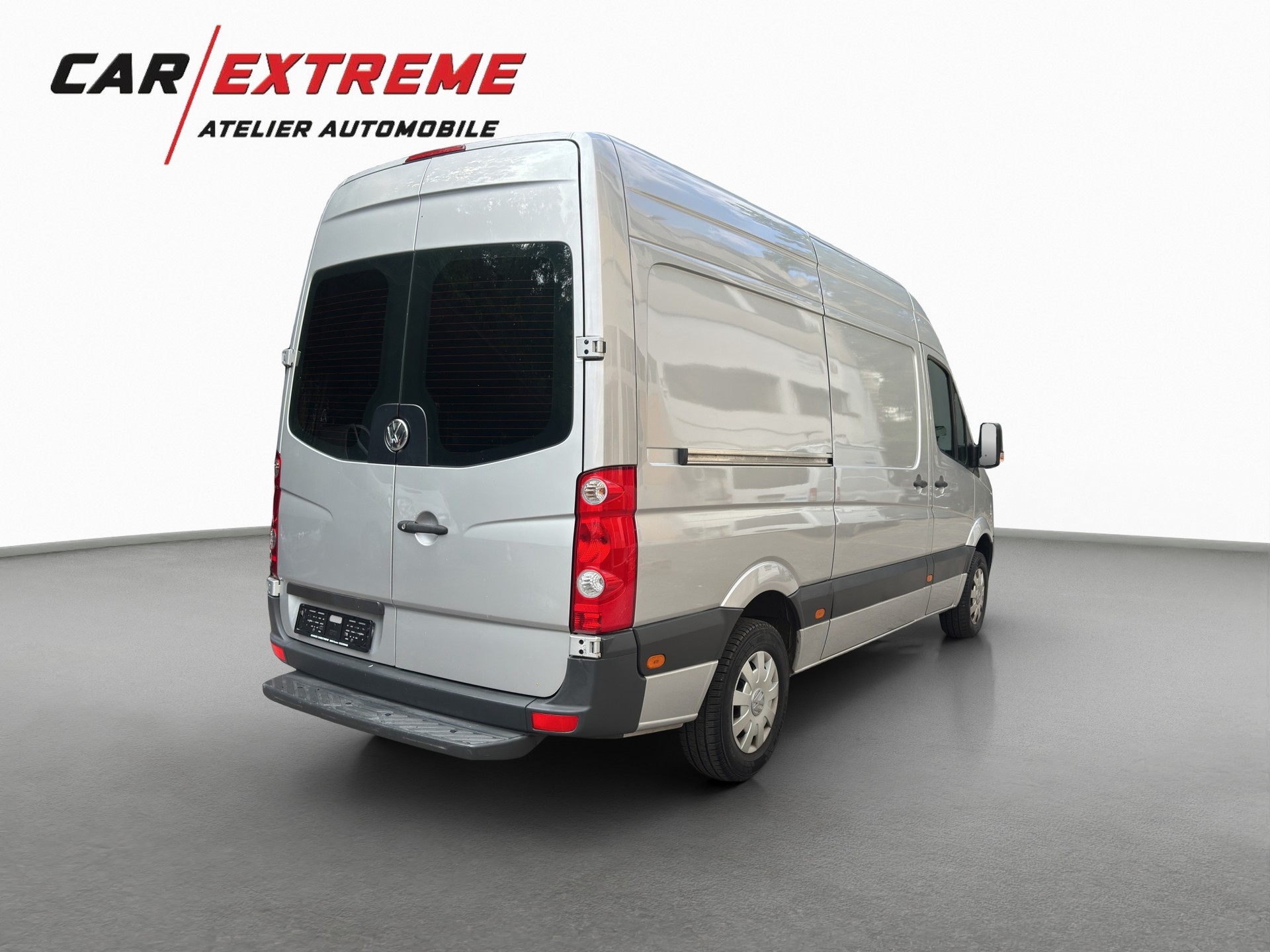 VW Crafter 35 2.0 TDI CR-image-5