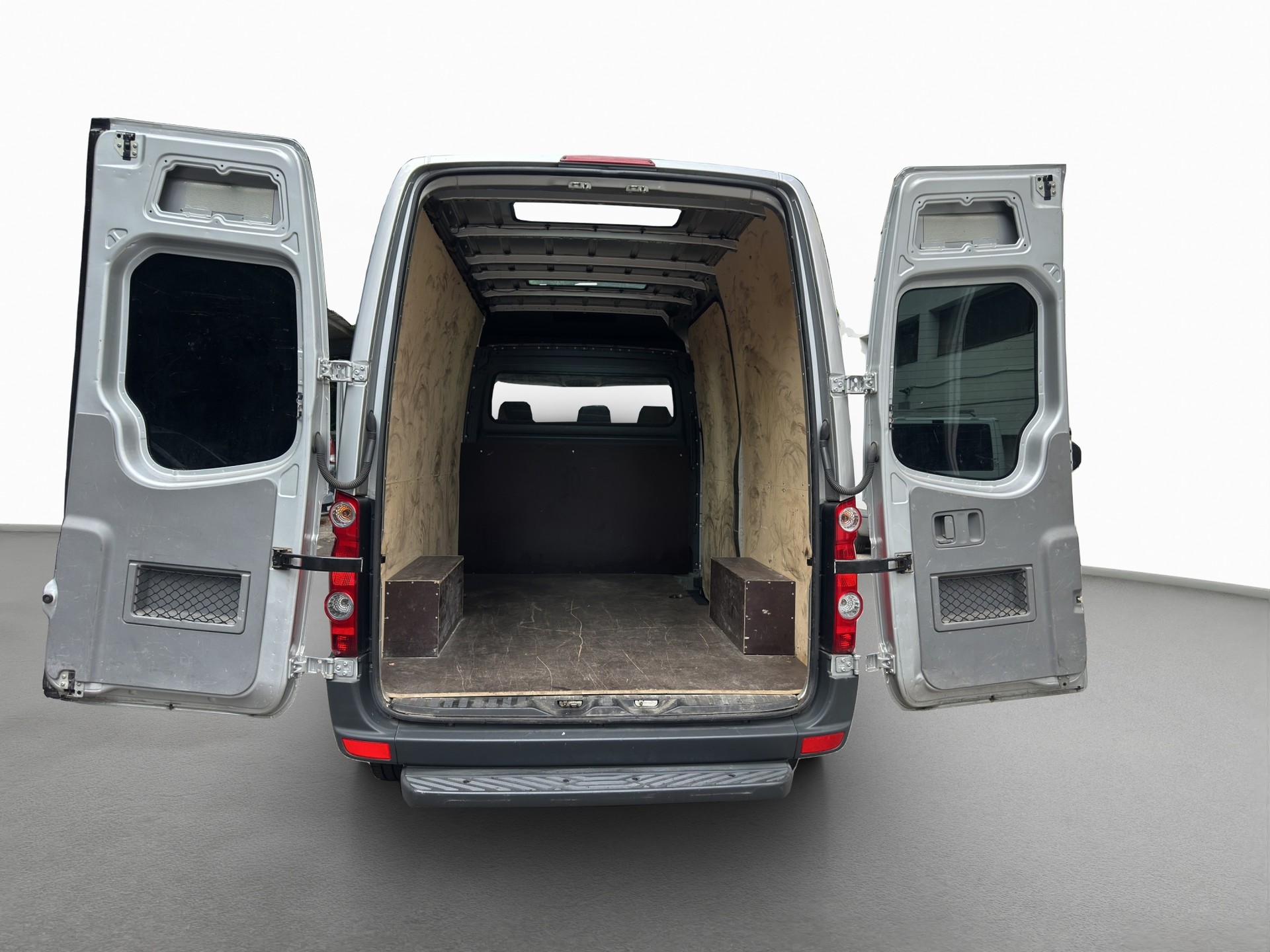 VW Crafter 35 2.0 TDI CR-image-10