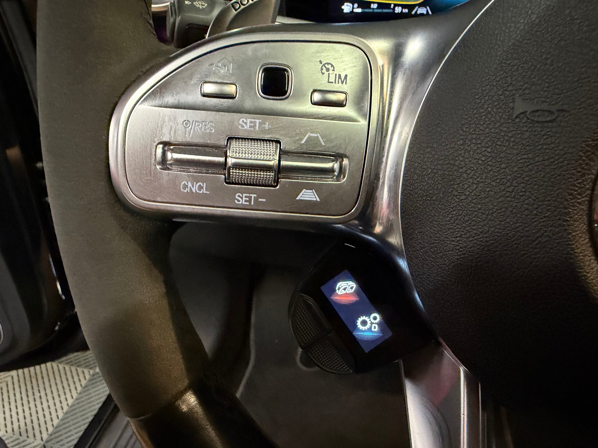 MERCEDES-BENZ CLA 45 S AMG 4Matic+ 8G-DCT-image-15