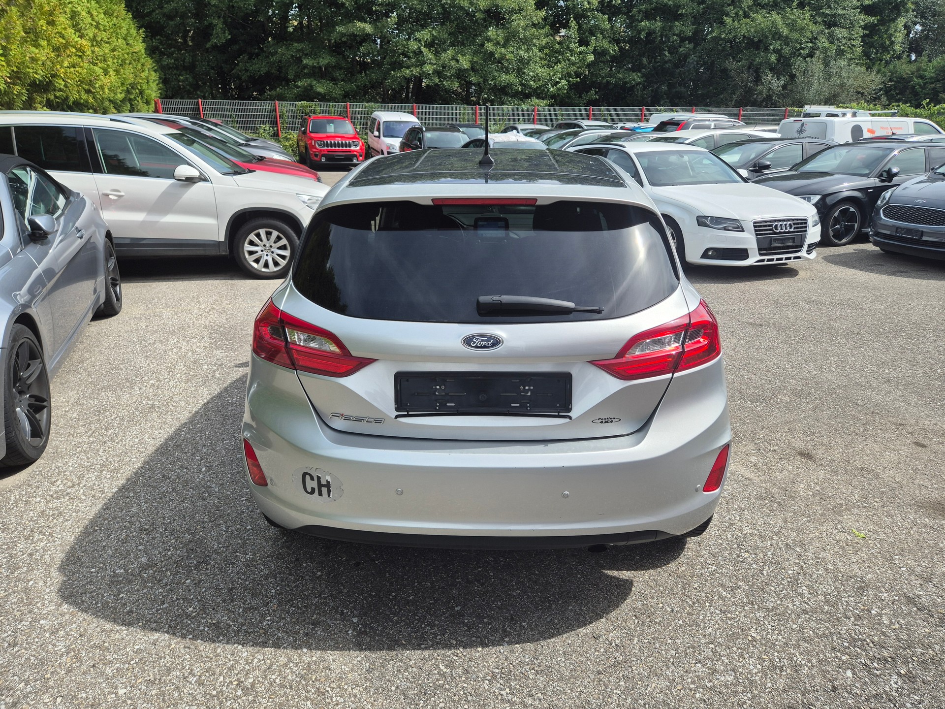 FORD Fiesta 1.5TDCI Cosmo-image-3