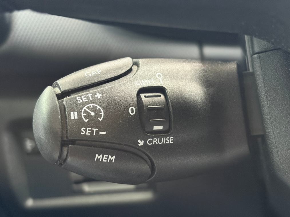 CITROEN C5 Aircross 1.6 PHEV Swiss Edition-image-5