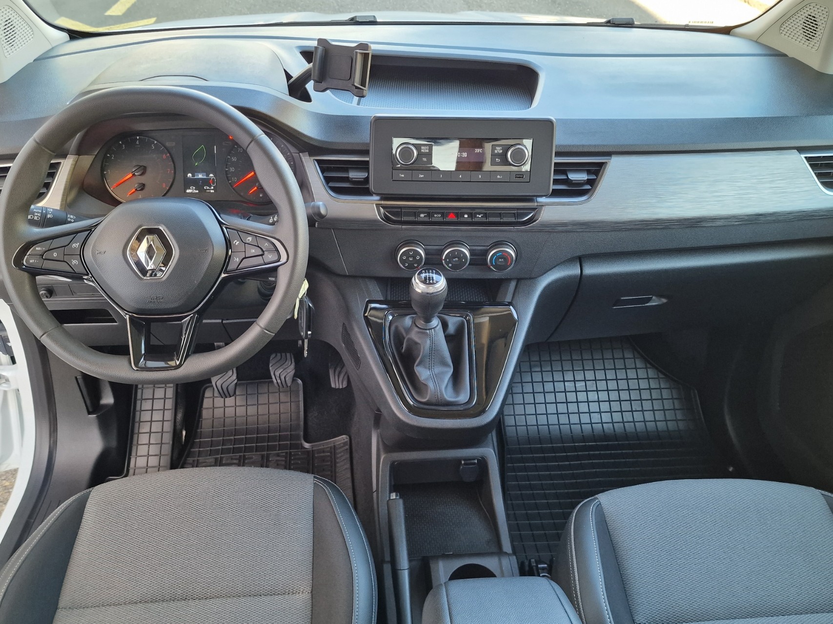 RENAULT Kangoo 1.3 TCe 100 PF Equilibre-image-9