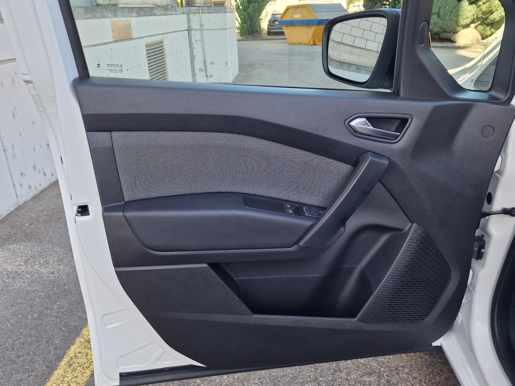 RENAULT Kangoo 1.3 TCe 100 PF Equilibre-image-6