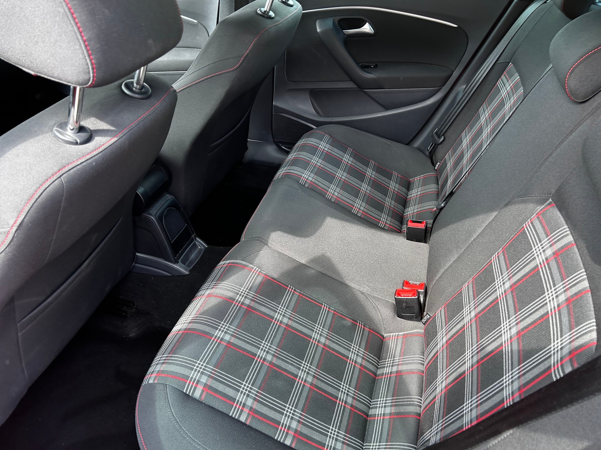 VW Polo 1.8 TSI GTI DSG-image-8