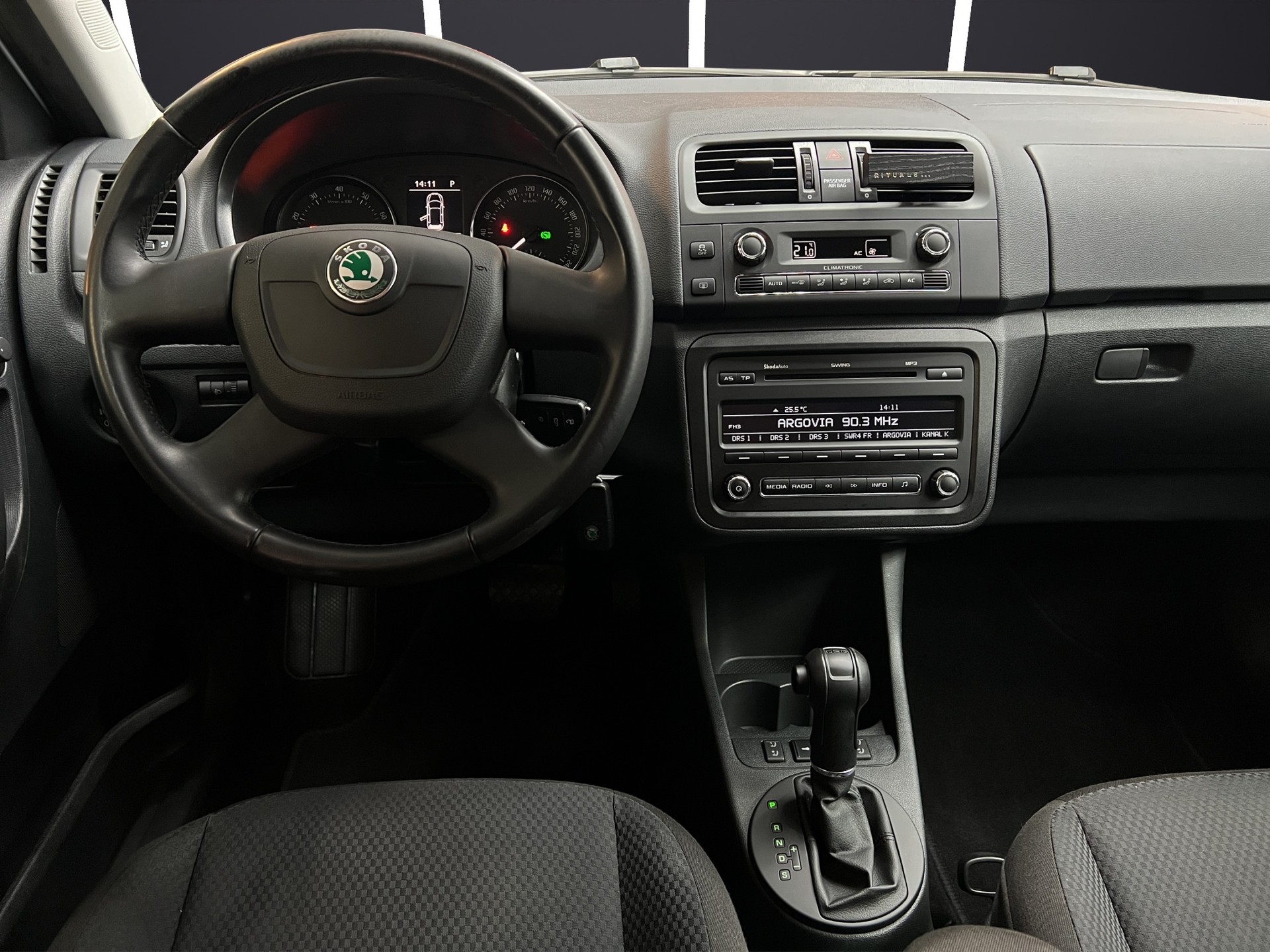 SKODA Fabia 1.2 TSI Ambition Plus DSG-image-10