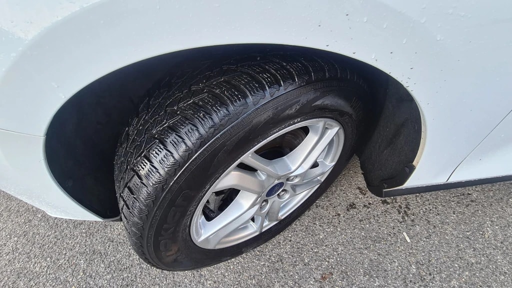 FORD Focus 1.5 TDCi Cool Connect Automatic ** Gr-Navi ** RF-Kamera ** Sitzheizung ** Frisch Ab MFK & Service **-image-14