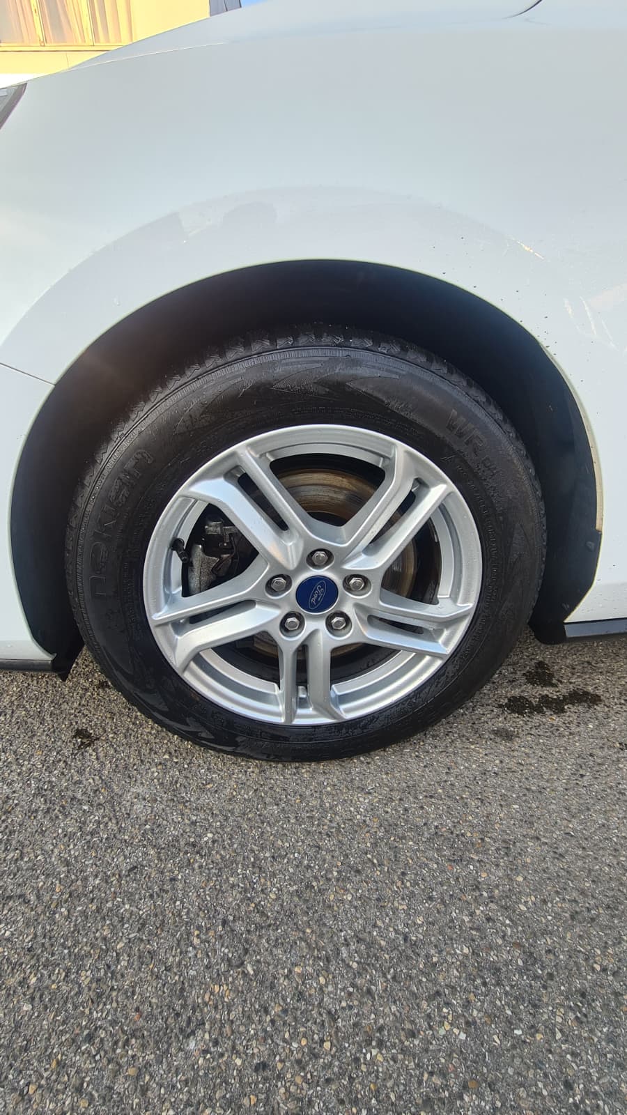 FORD Focus 1.5 TDCi Cool Connect Automatic ** Gr-Navi ** RF-Kamera ** Sitzheizung ** Frisch Ab MFK & Service **-image-13