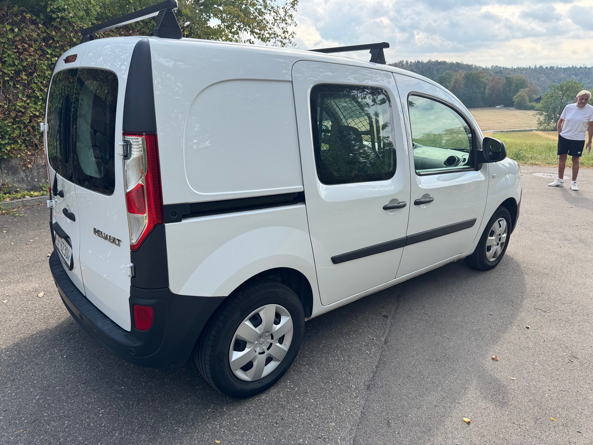 RENAULT 1.5 dCi 95 Business S/S 4P-image-2