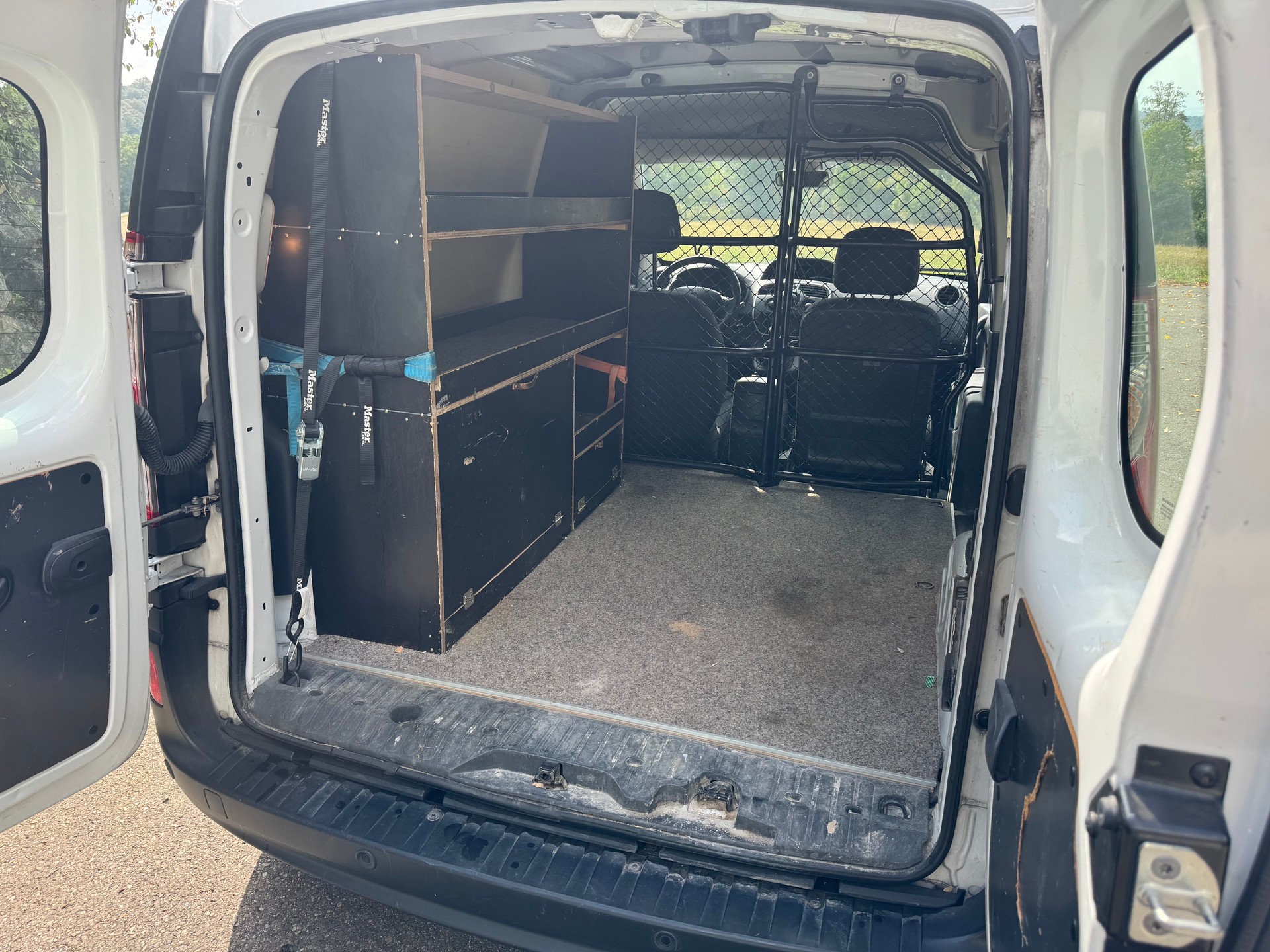 RENAULT 1.5 dCi 95 Business S/S 4P-image-3