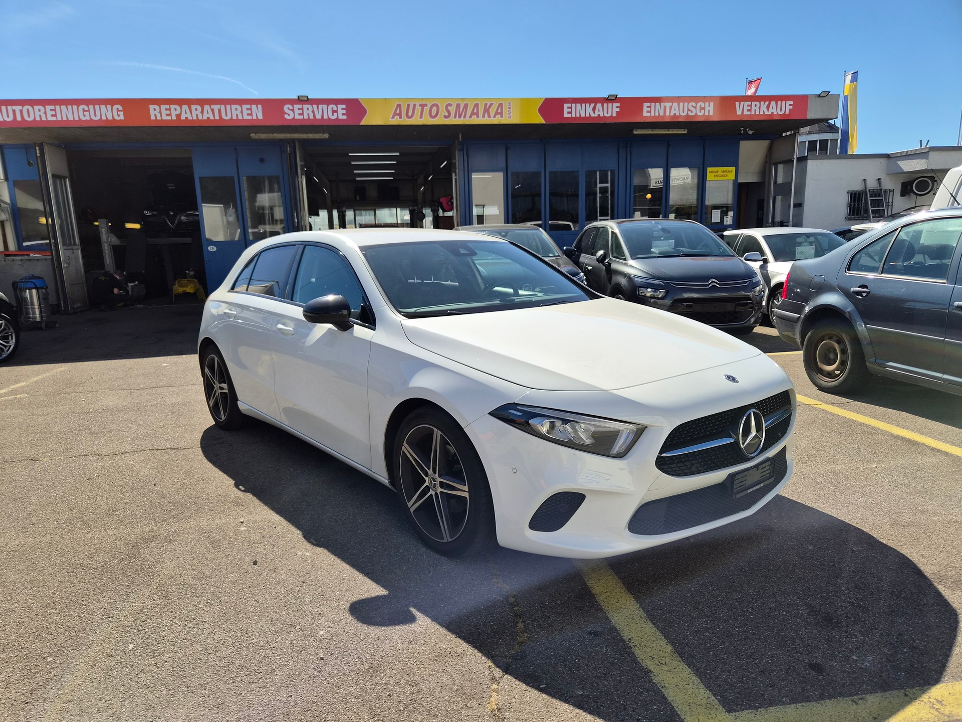 MERCEDES-BENZ A 180 d Style 7G-DCT-image-0