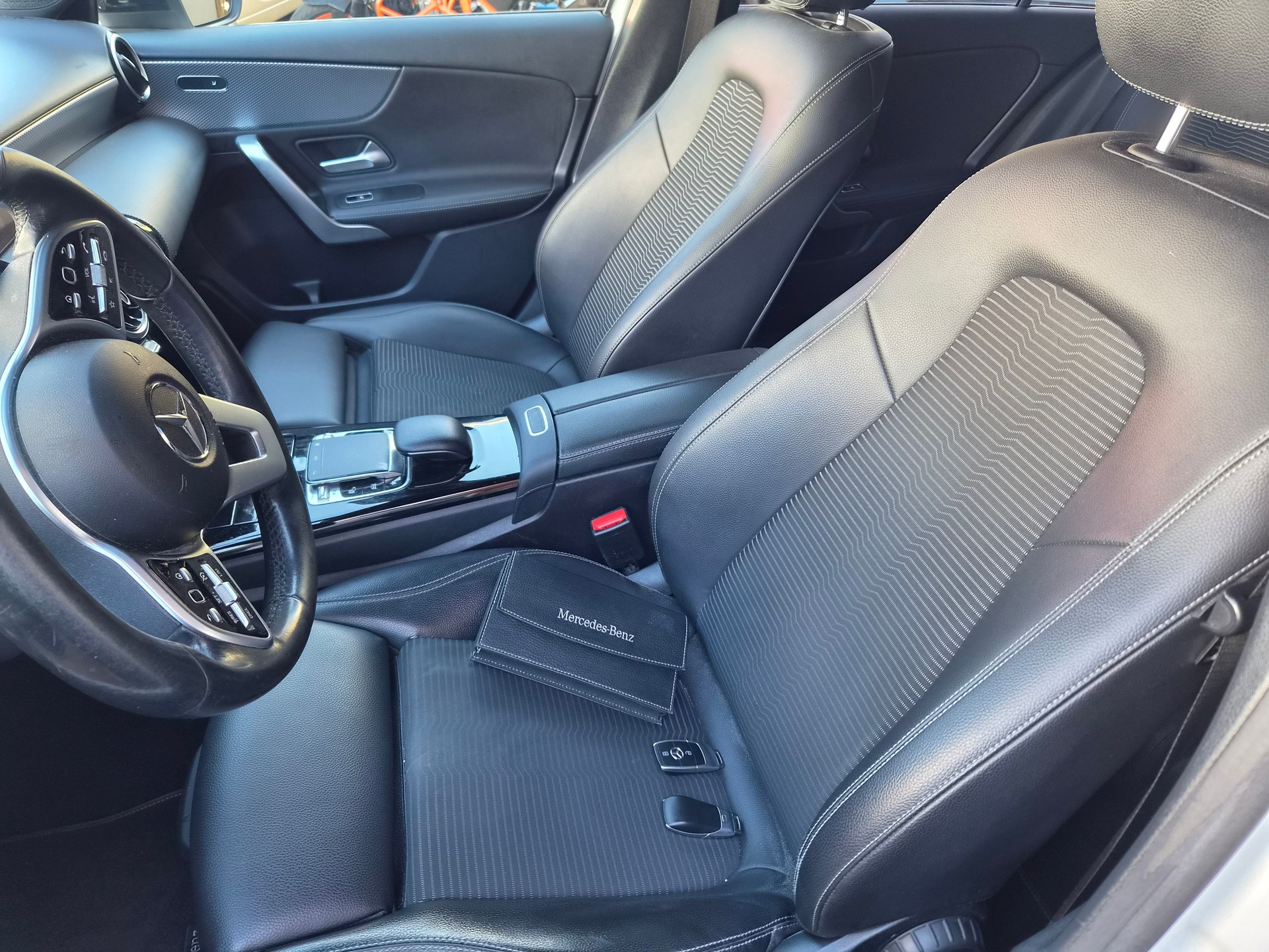 MERCEDES-BENZ A 180 d Style 7G-DCT-image-7