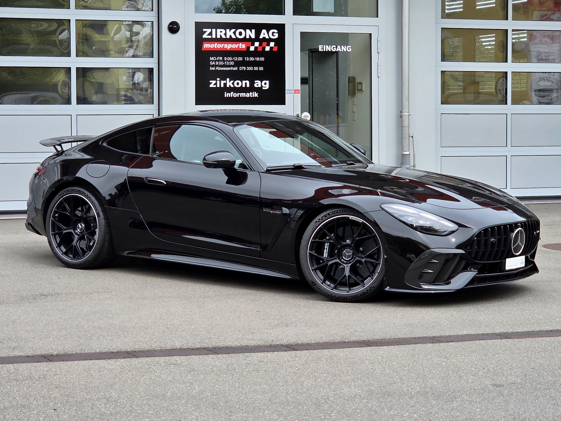MERCEDES-BENZ AMG GT 63 PRO 4Matic+ Executive Edition-image-3