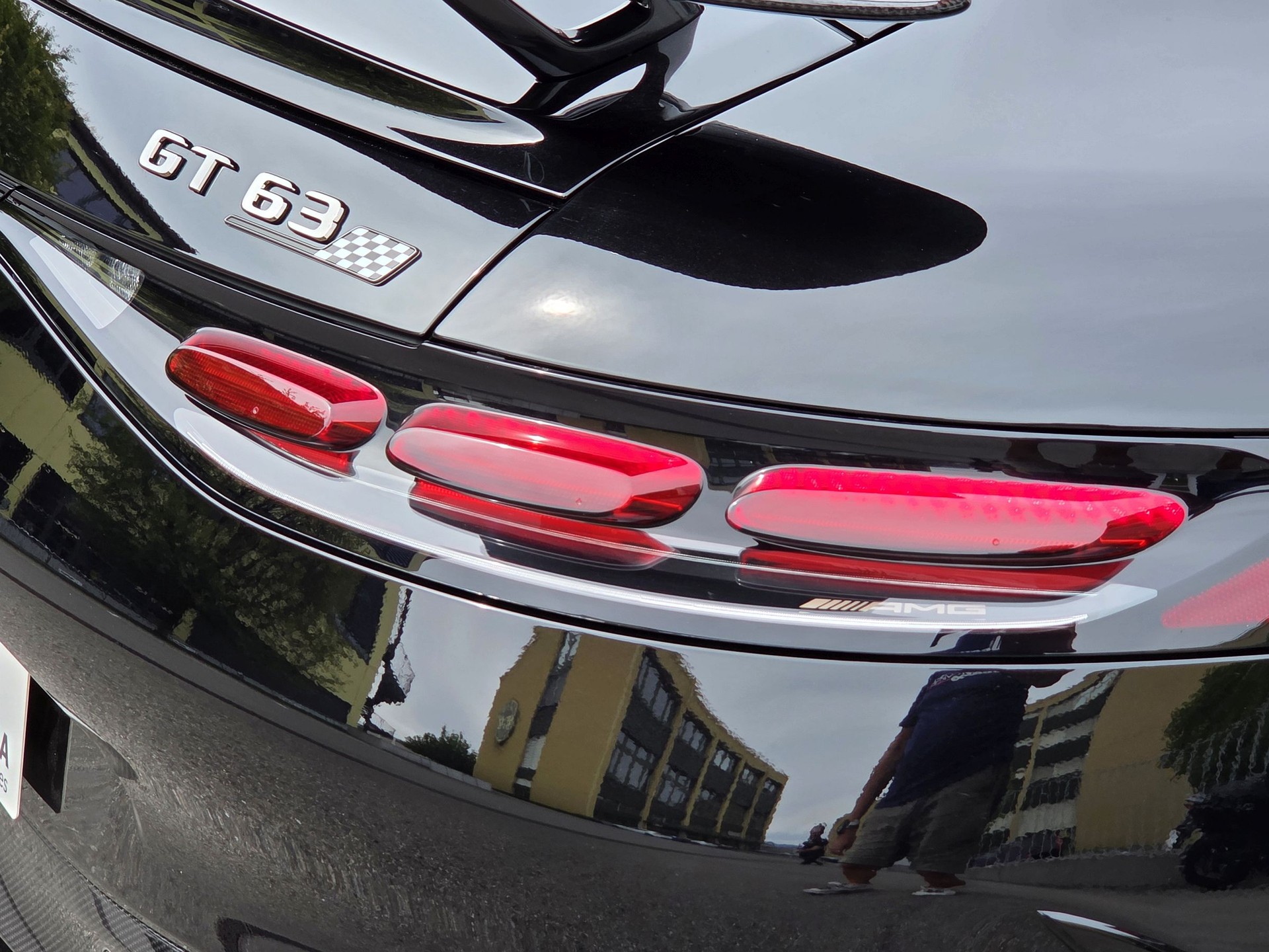 MERCEDES-BENZ AMG GT 63 PRO 4Matic+ Executive Edition-image-10