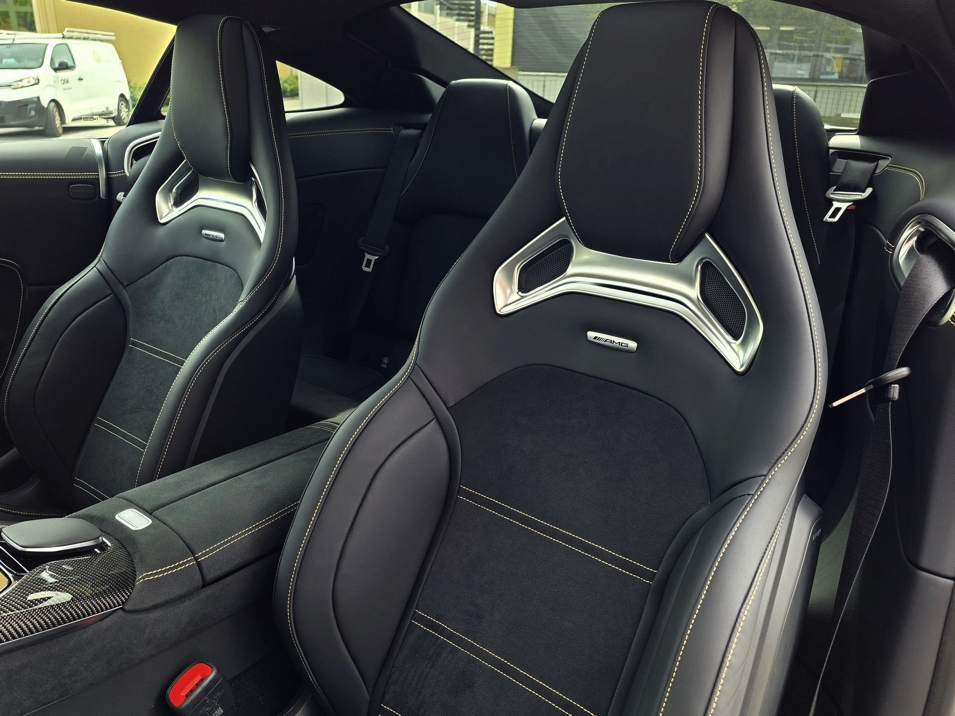 MERCEDES-BENZ AMG GT 63 PRO 4Matic+ Executive Edition-image-20