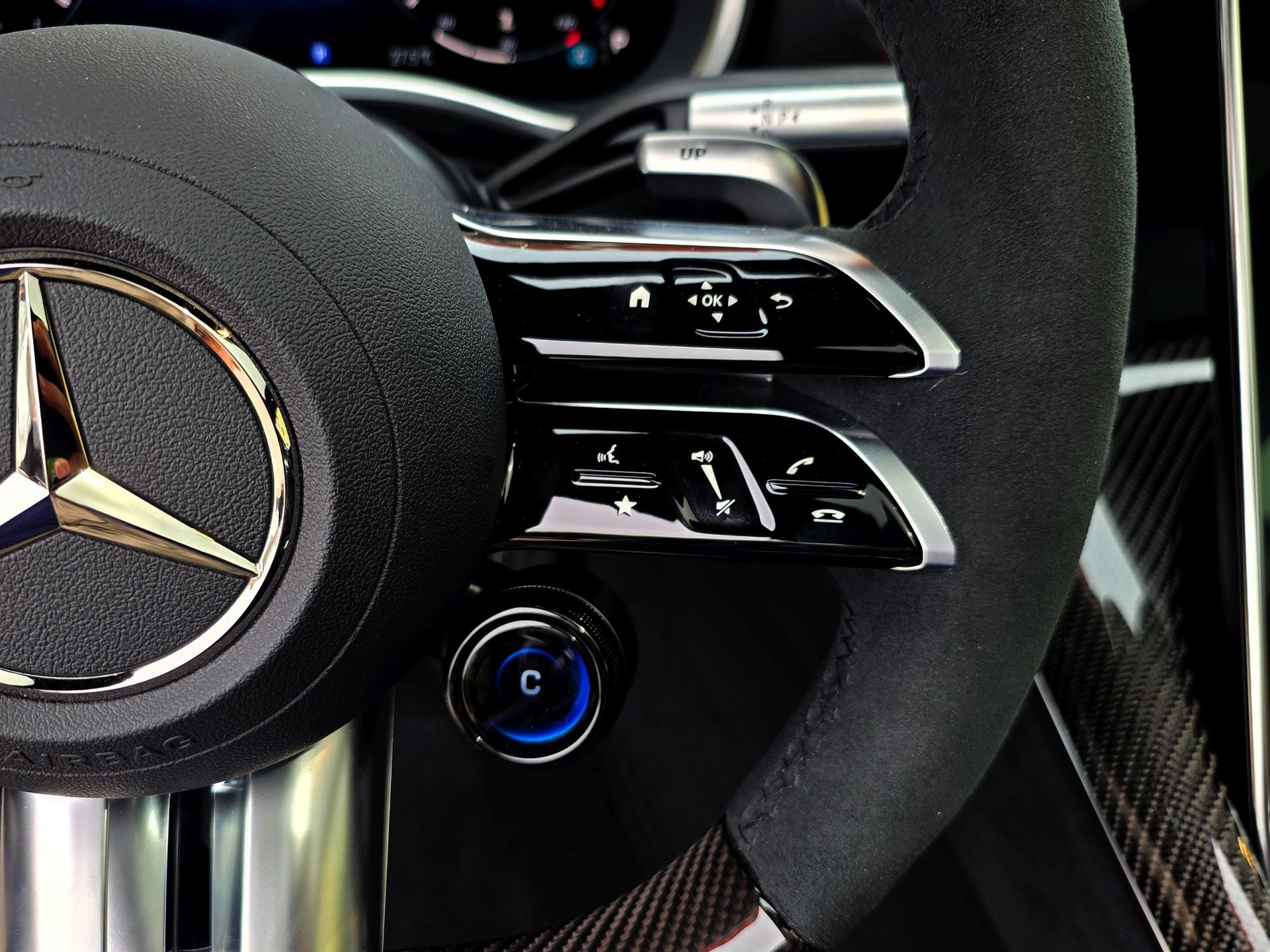 MERCEDES-BENZ AMG GT 63 PRO 4Matic+ Executive Edition-image-24