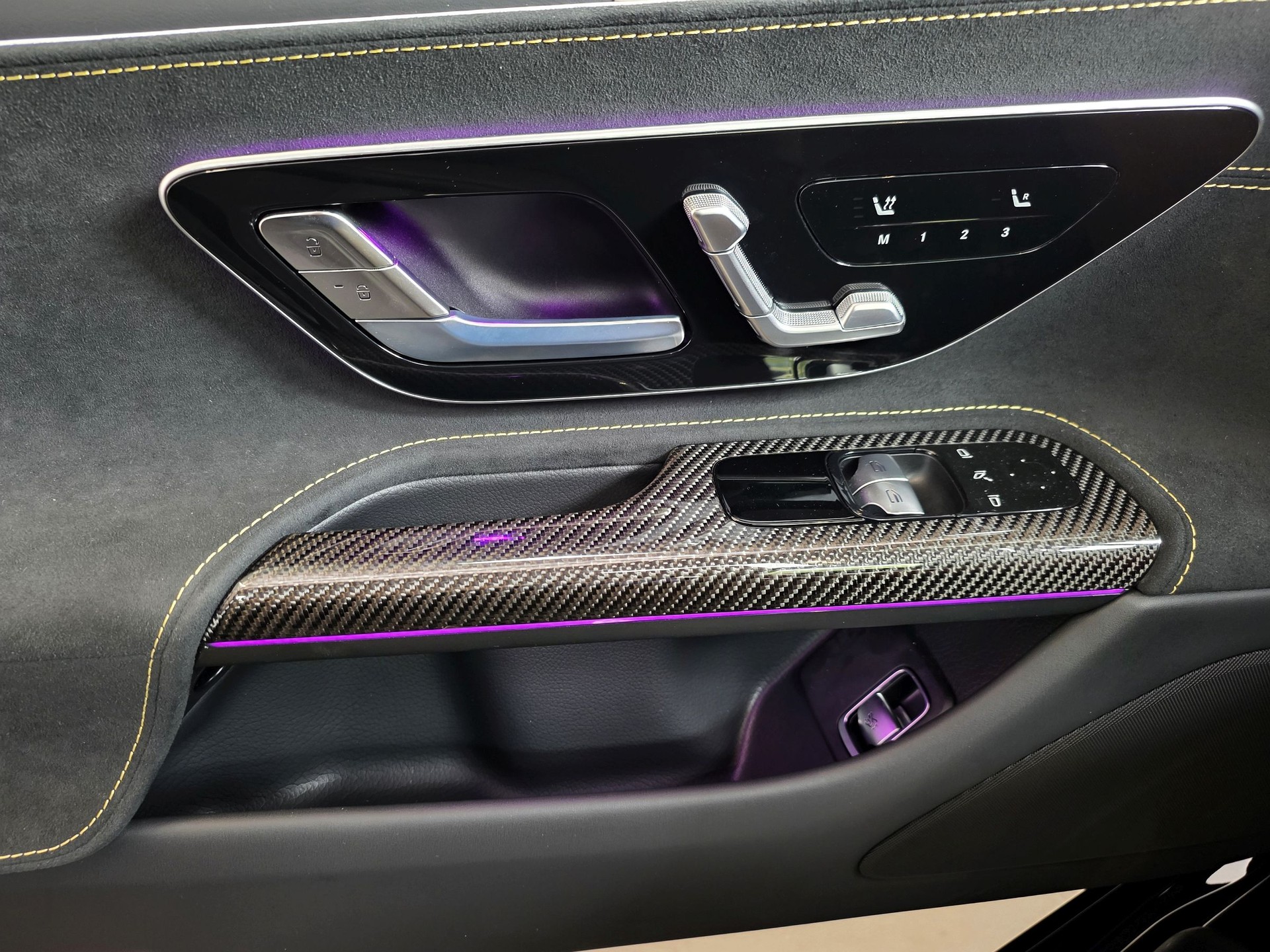 MERCEDES-BENZ AMG GT 63 PRO 4Matic+ Executive Edition-image-29
