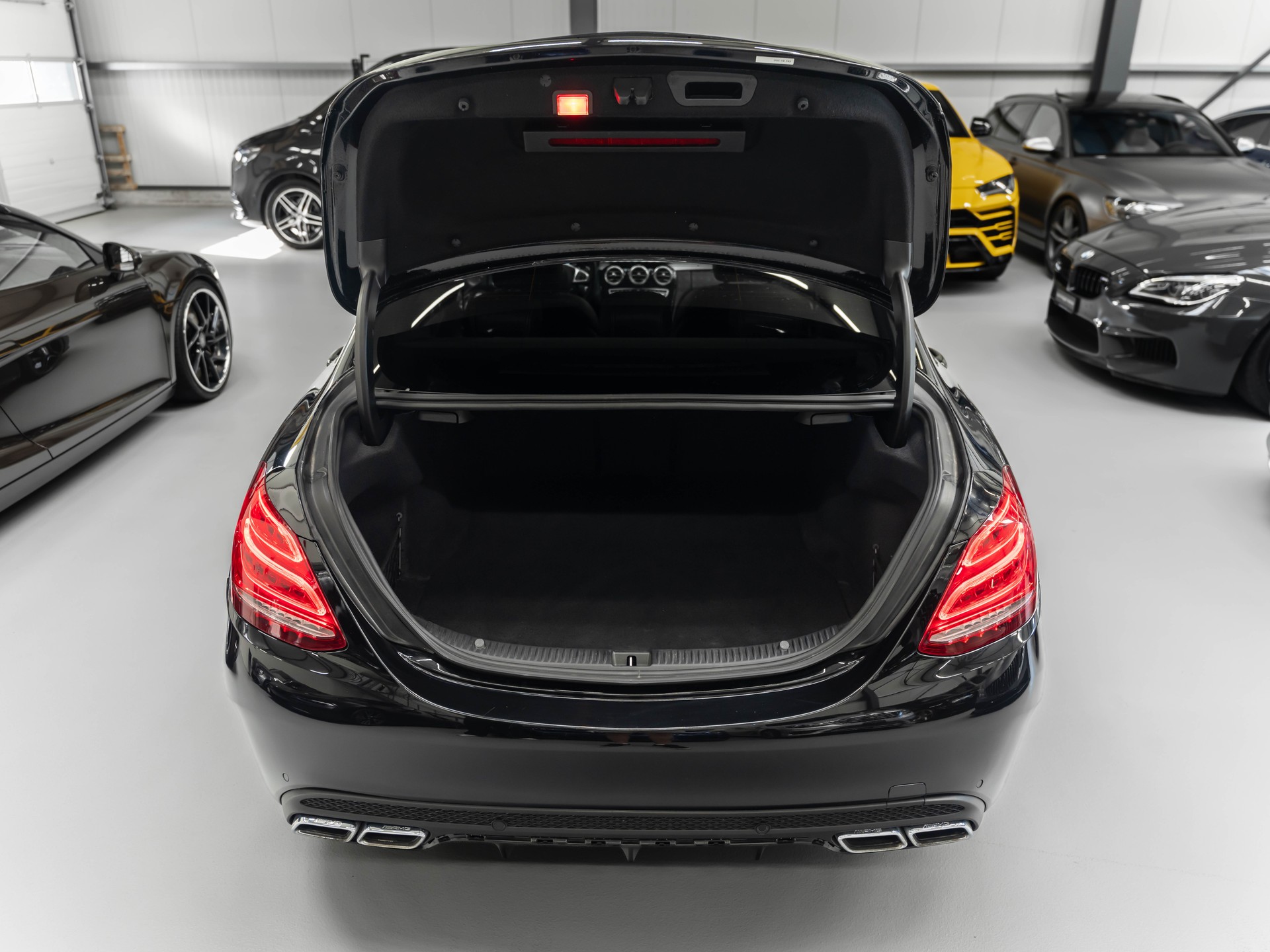 MERCEDES-BENZ C 63 AMG Speedshift-image-30