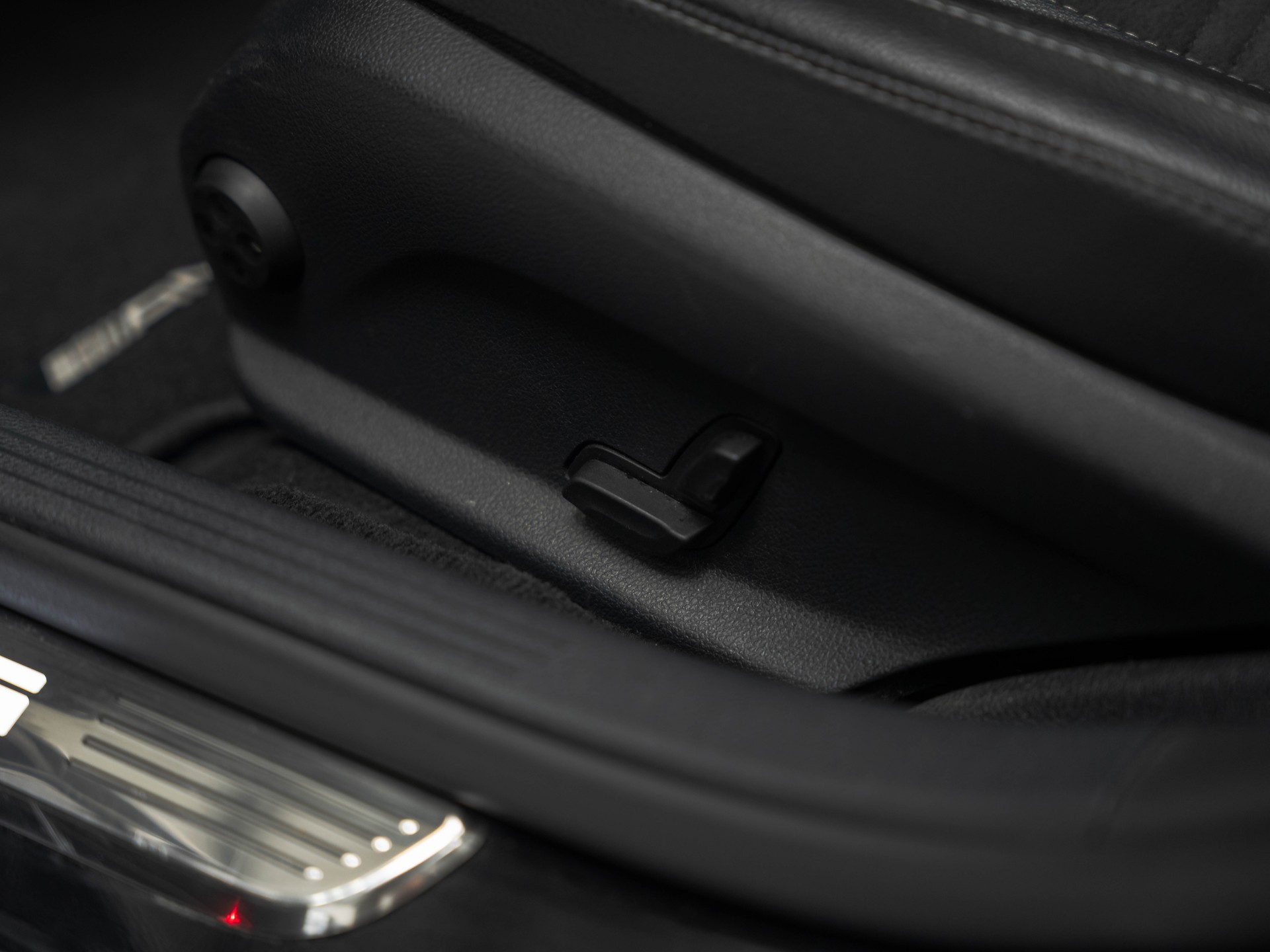 MERCEDES-BENZ C 63 AMG Speedshift-image-20