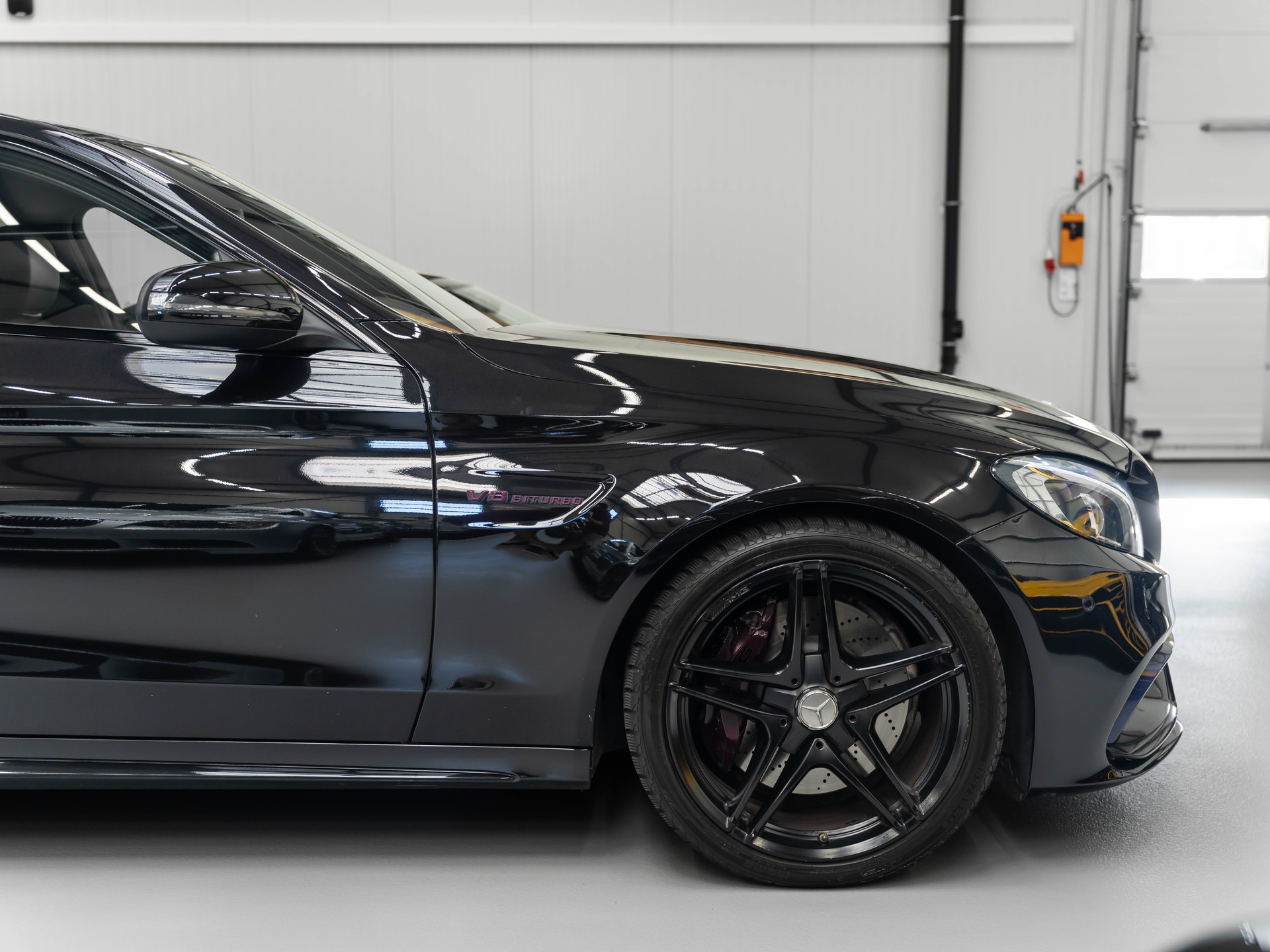 MERCEDES-BENZ C 63 AMG Speedshift-image-16