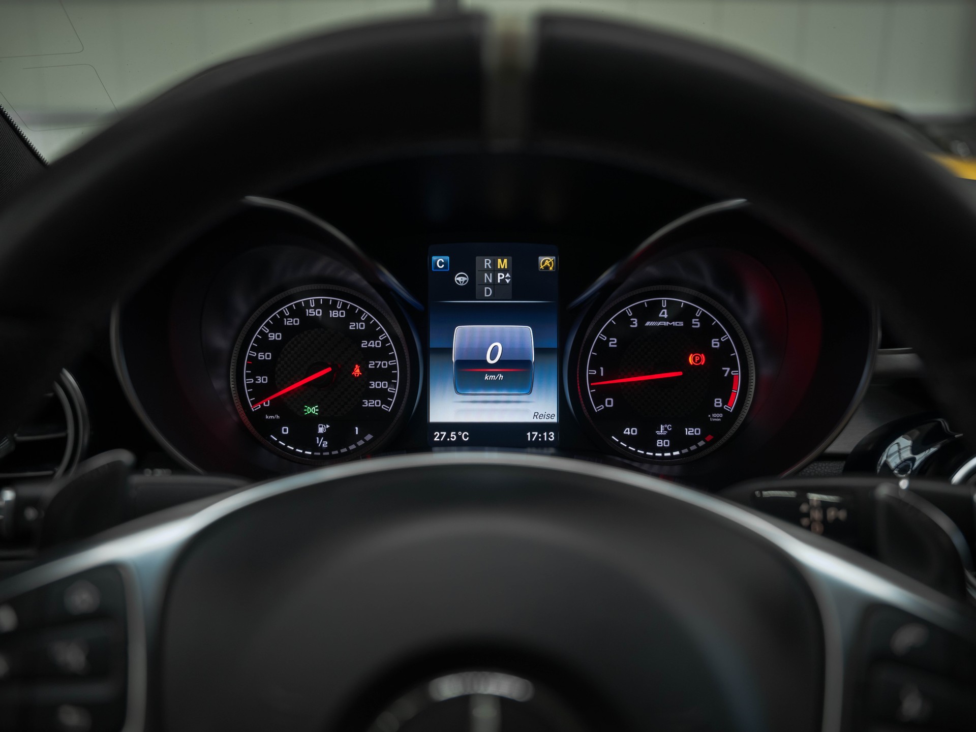 MERCEDES-BENZ C 63 AMG Speedshift-image-25