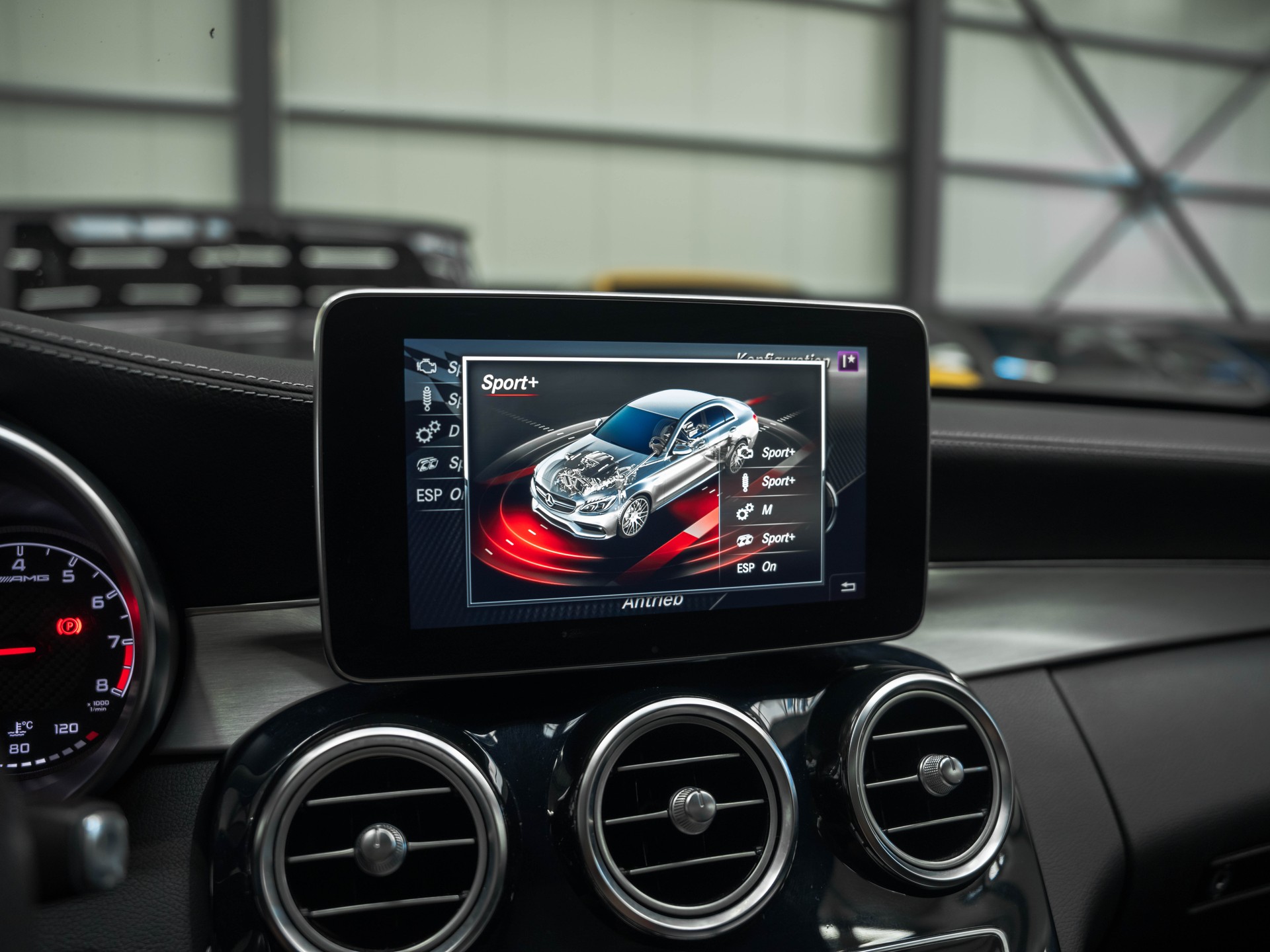 MERCEDES-BENZ C 63 AMG Speedshift-image-28