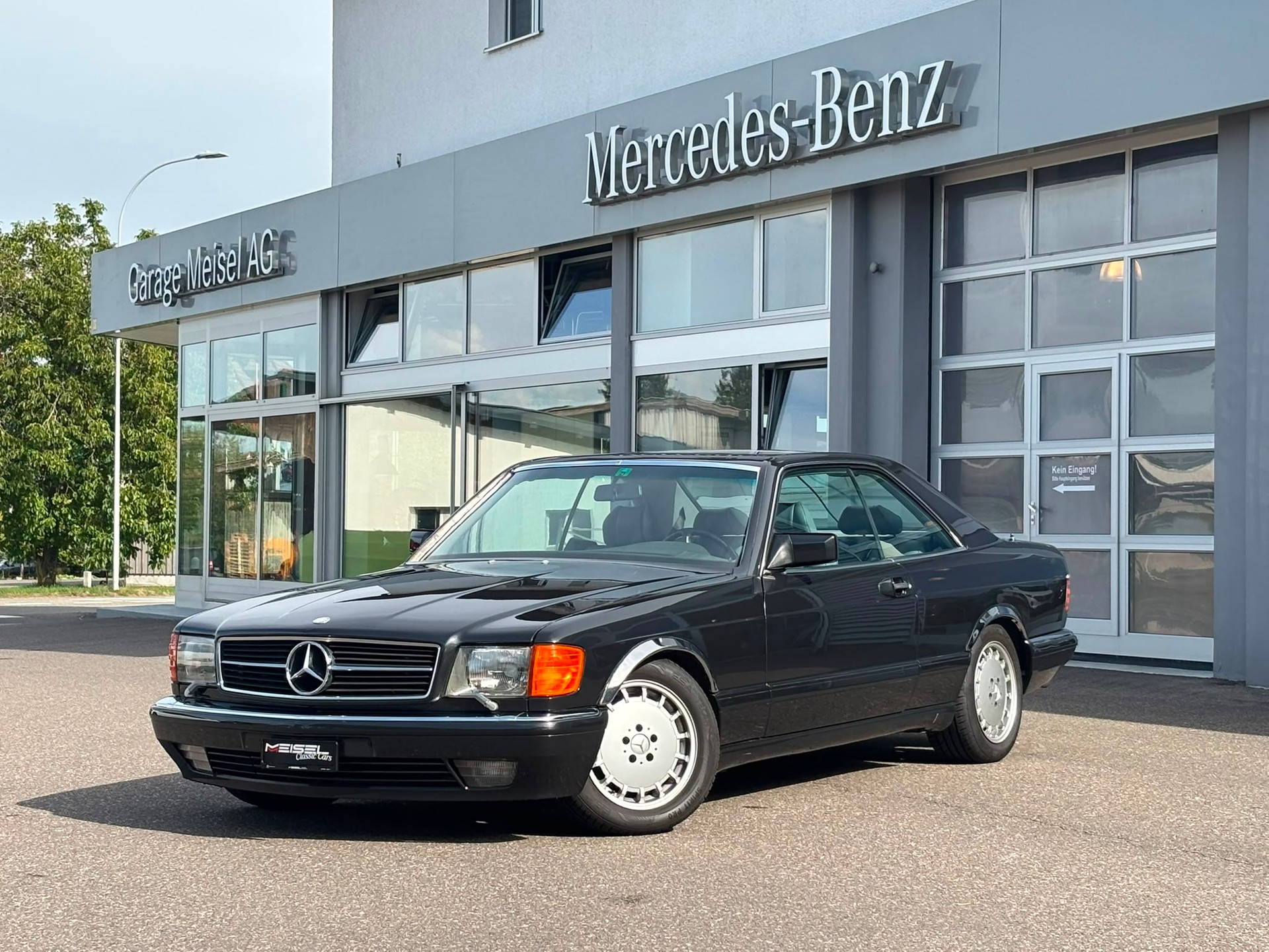 MERCEDES-BENZ 560 SEC Automatic-image-0