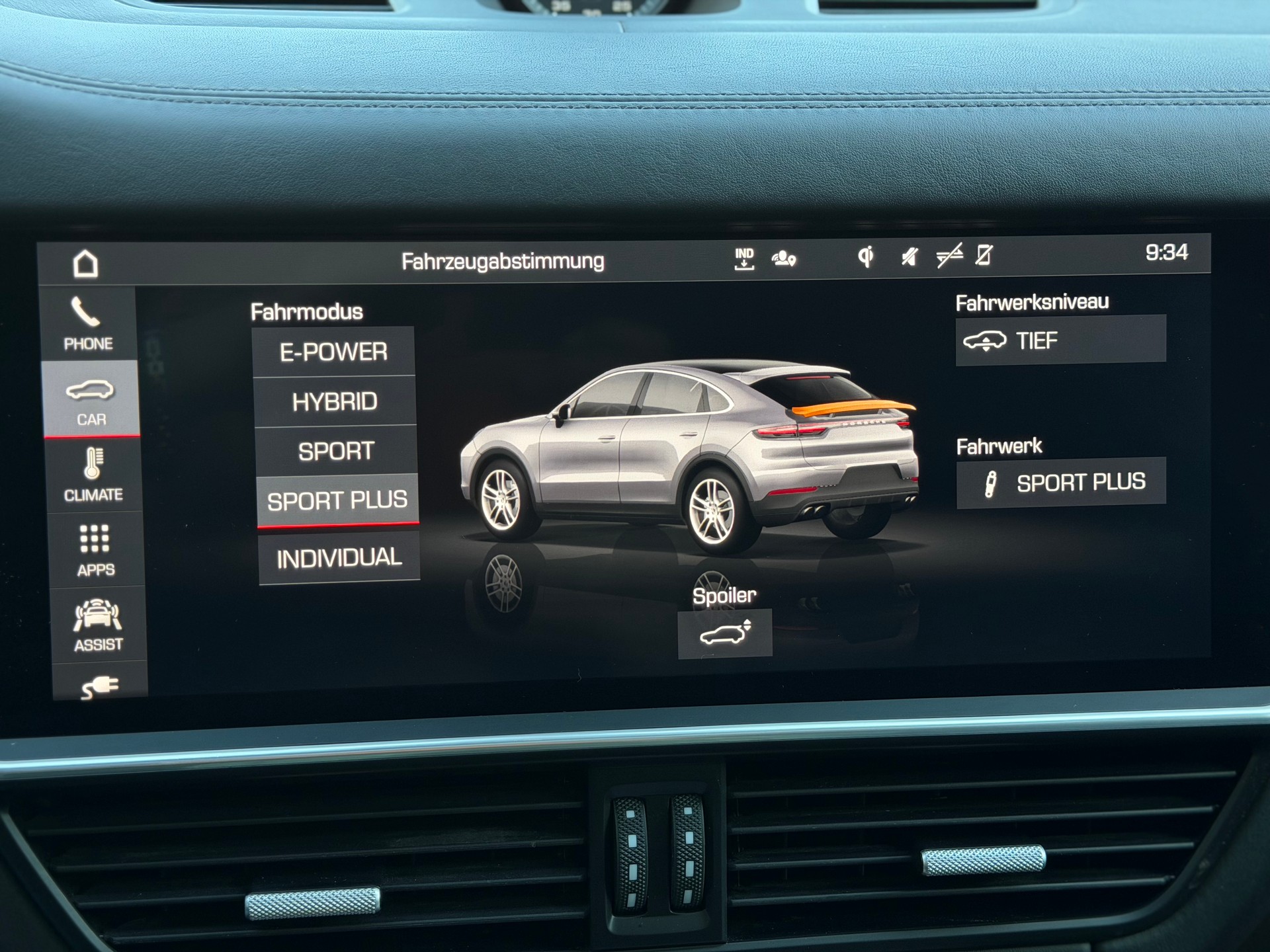 PORSCHE Cayenne Coupé E-Hybrid-image-26