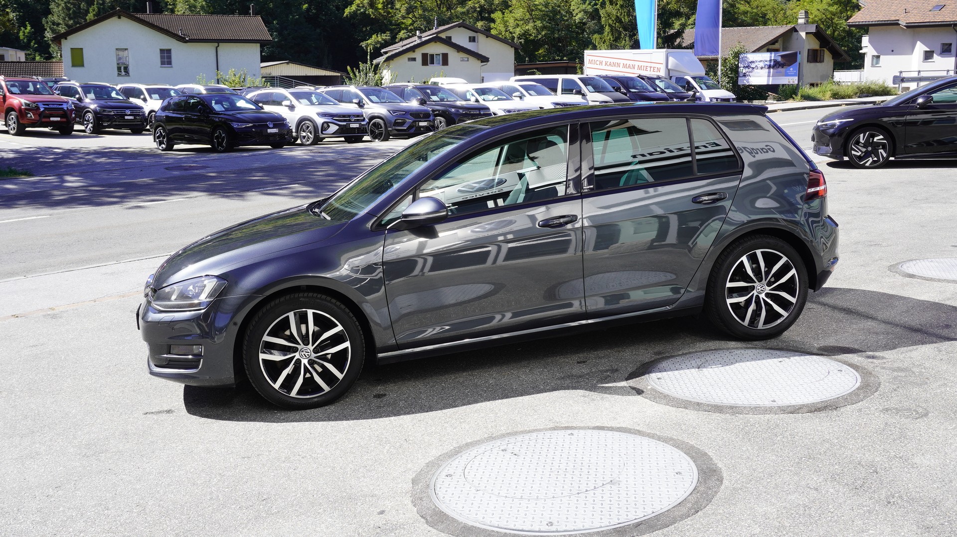 VW Golf 1.6 TDI Allstar 4Motion-image-11