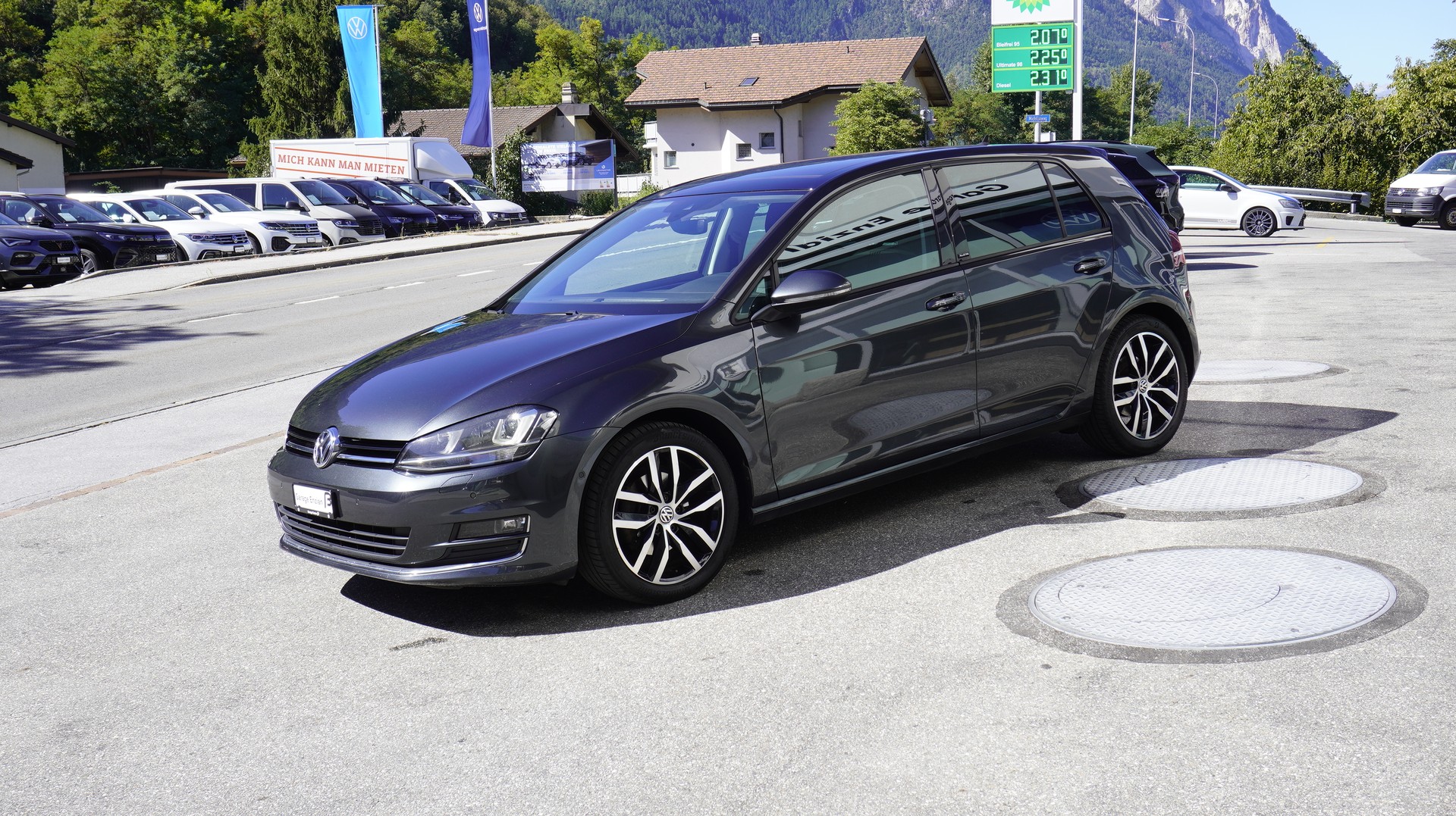 VW Golf 1.6 TDI Allstar 4Motion-image-12