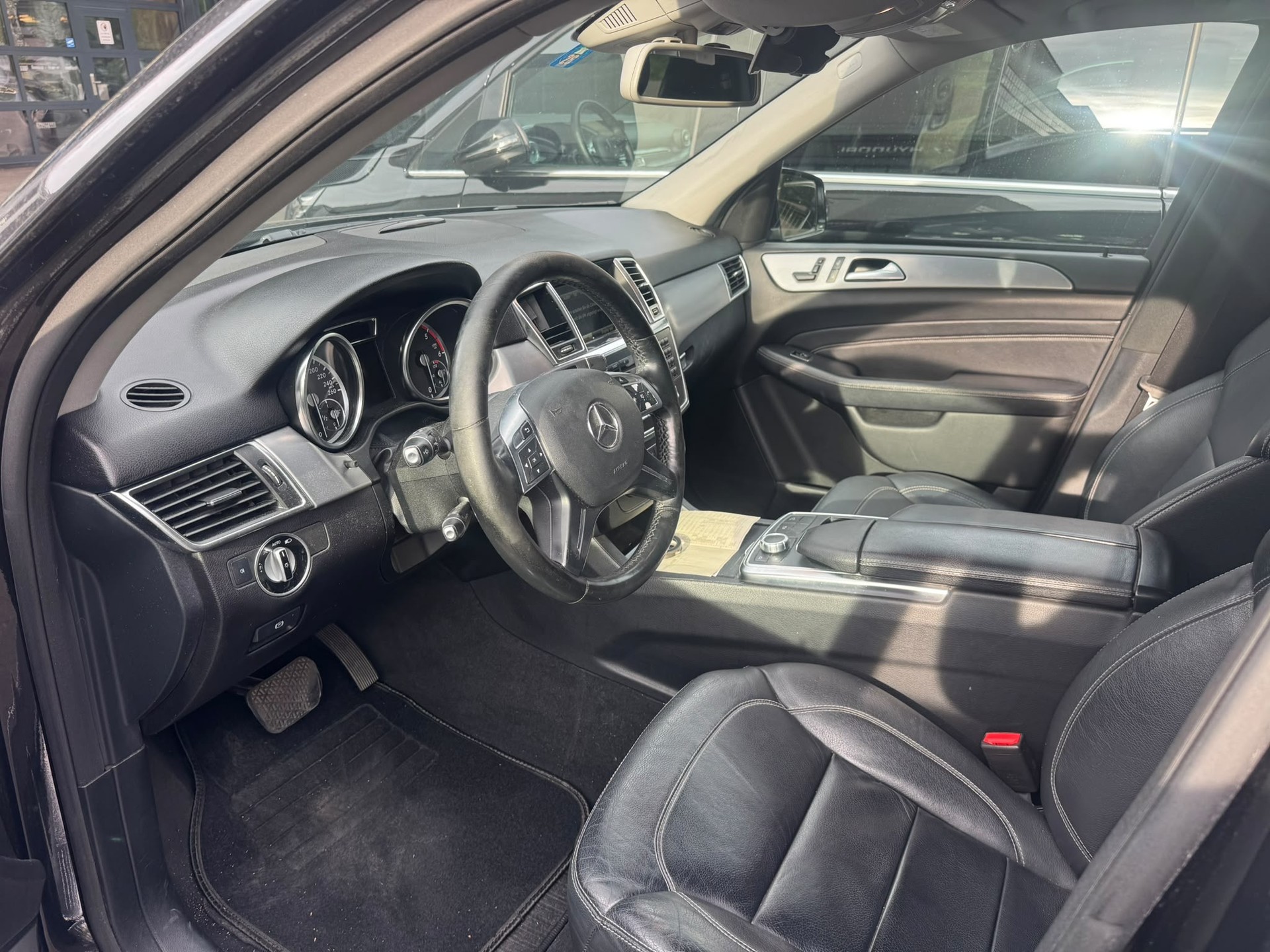 MERCEDES-BENZ ML 350 BlueTEC Executive 4Matic 7G-Tronic-image-6