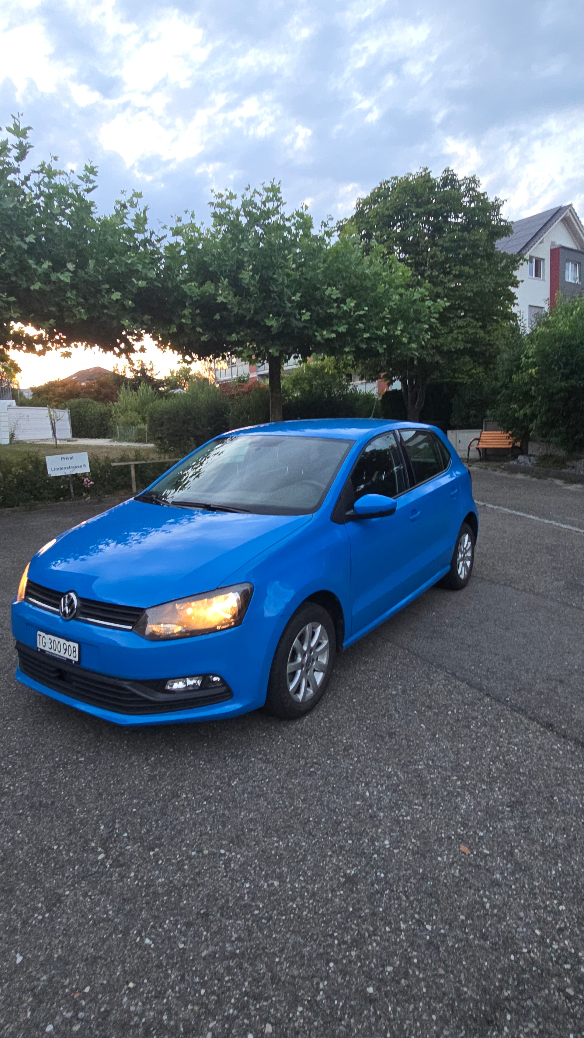 VW Bluemotion, Comfortline-image-0