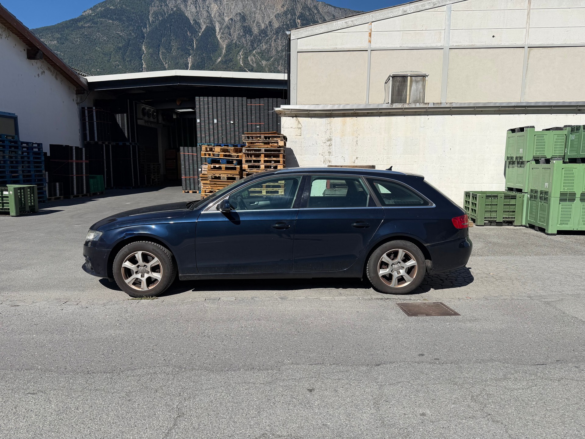 AUDI A4 Avant 1.8 TFSI multitronic-image-1