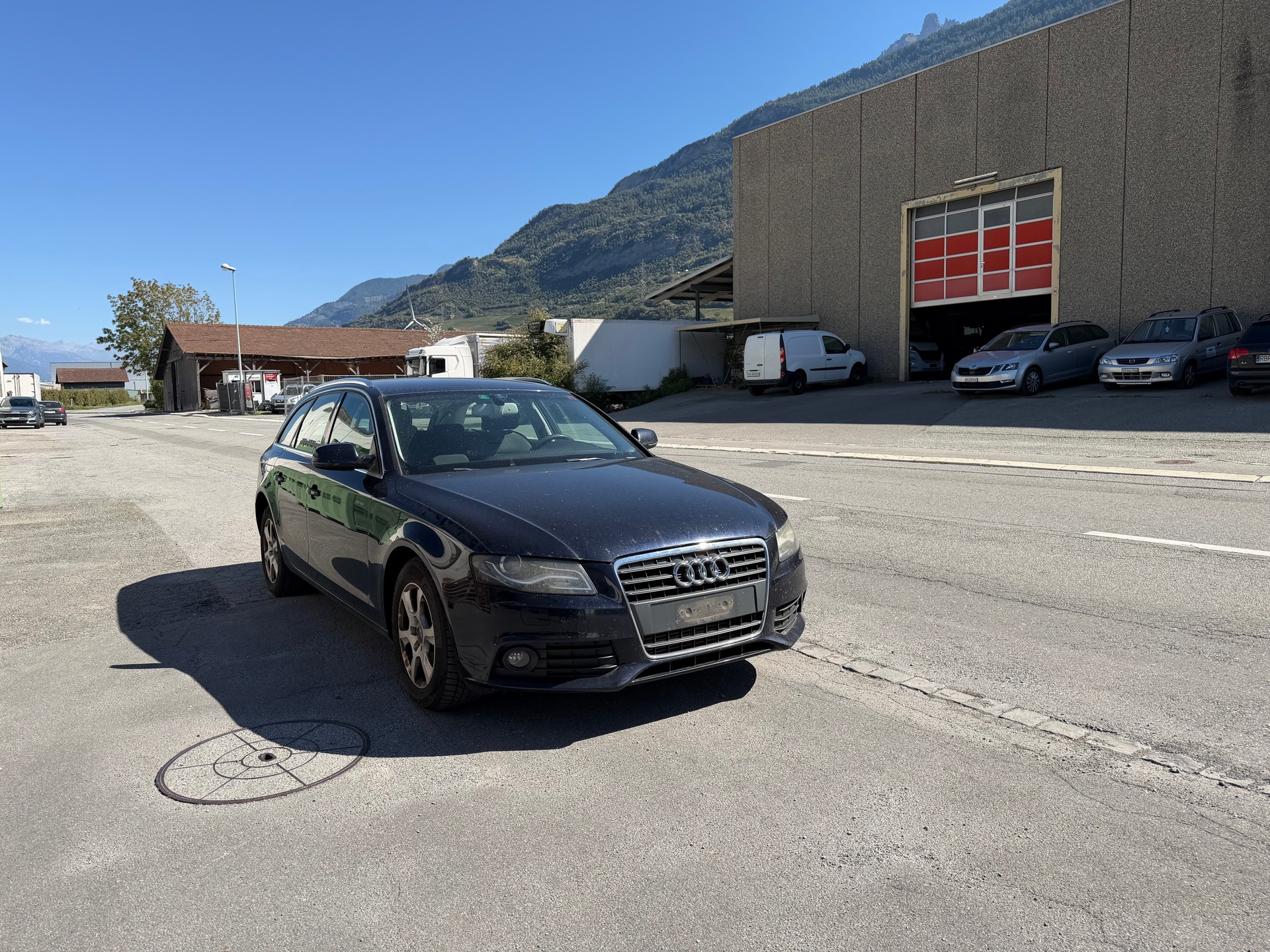 AUDI A4 Avant 1.8 TFSI multitronic-image-4