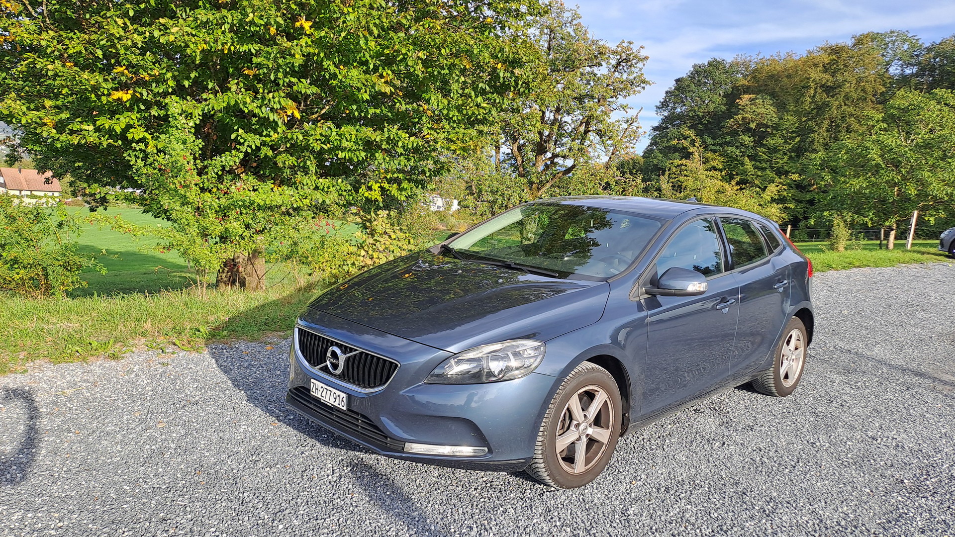 VOLVO 2.0 D3 Kinetic S/S-image-0