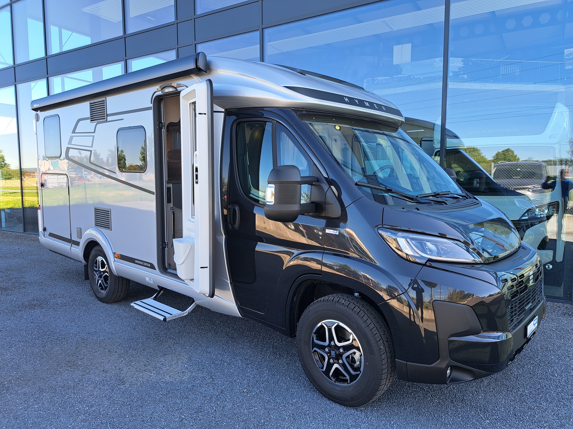 HYMER Exsis T 474-image-0
