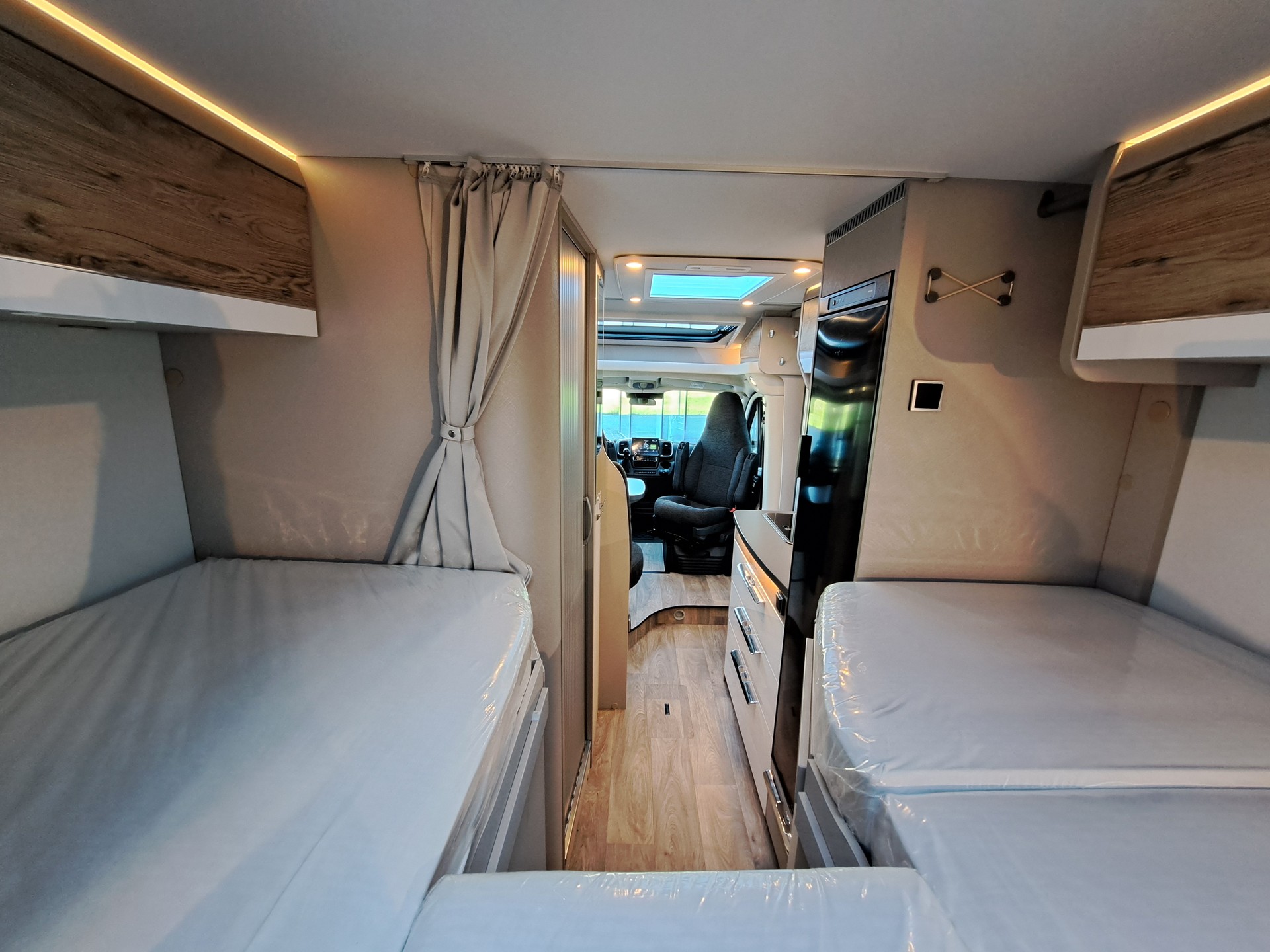 HYMER Exsis T 474-image-7