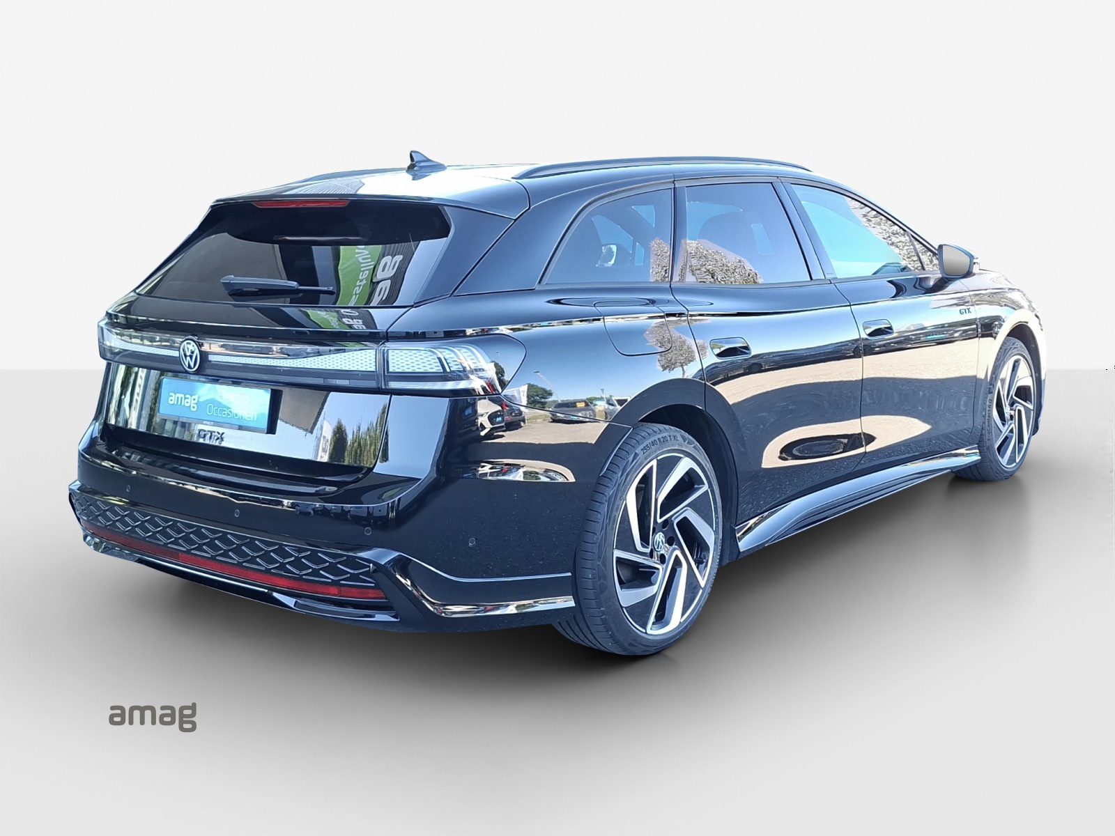 VW ID.7 Tourer GTX 86 kWh GTX 4 Motion-image-4