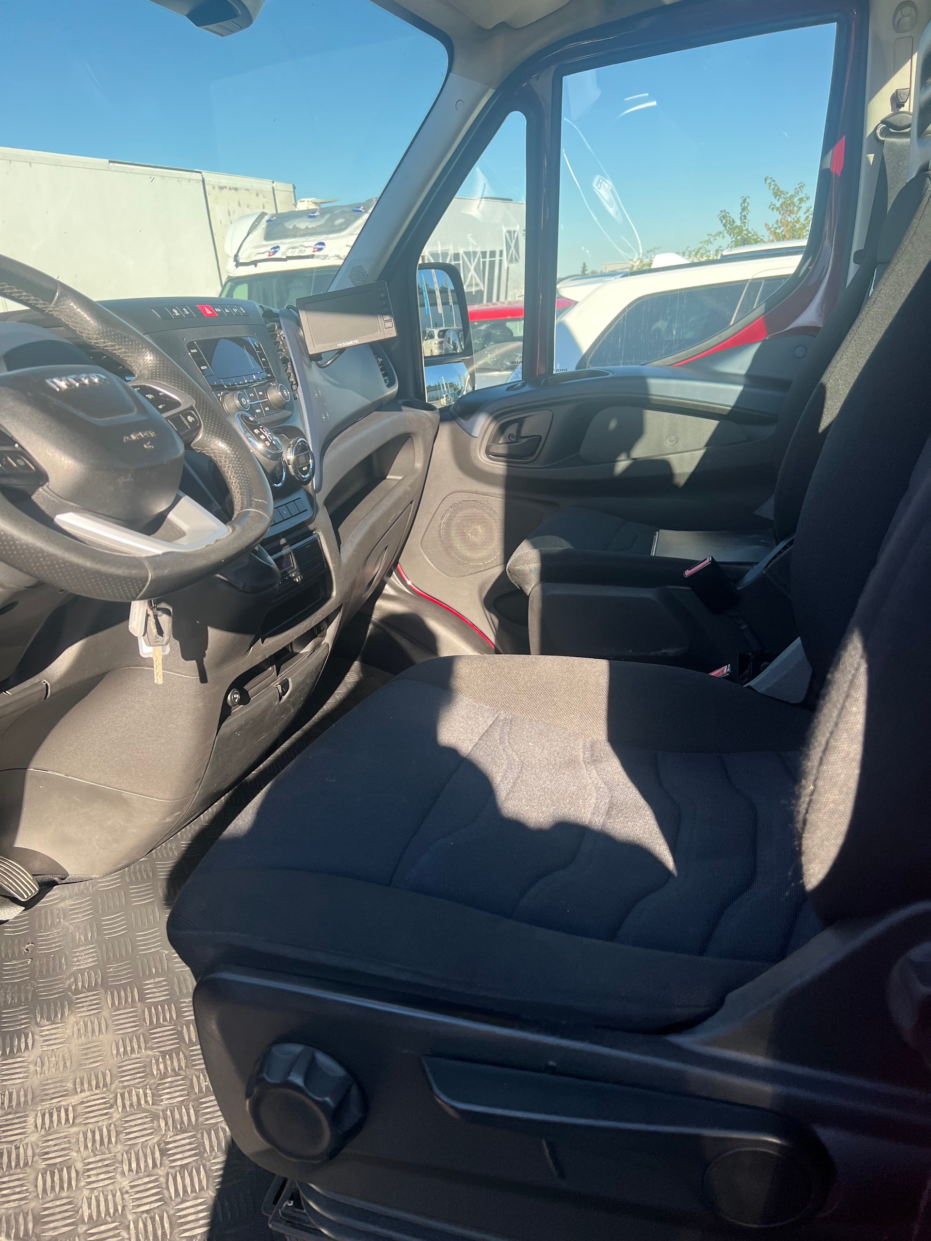 IVECO 50 C 18/35H A8-image-10