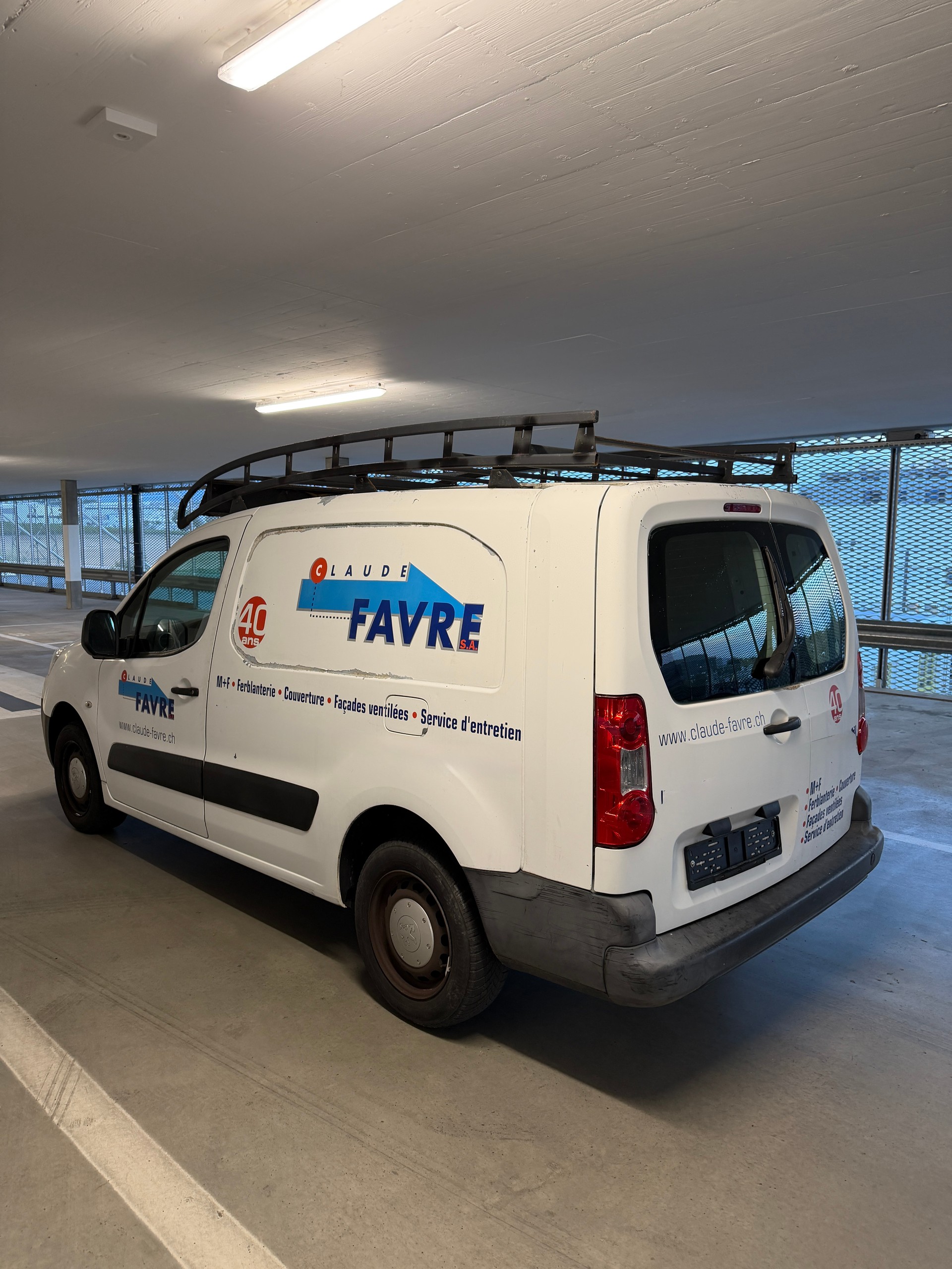 PEUGEOT Partner 1.6 HDI Urban - 76.000 Kilometres - Expertise du jour-image-4
