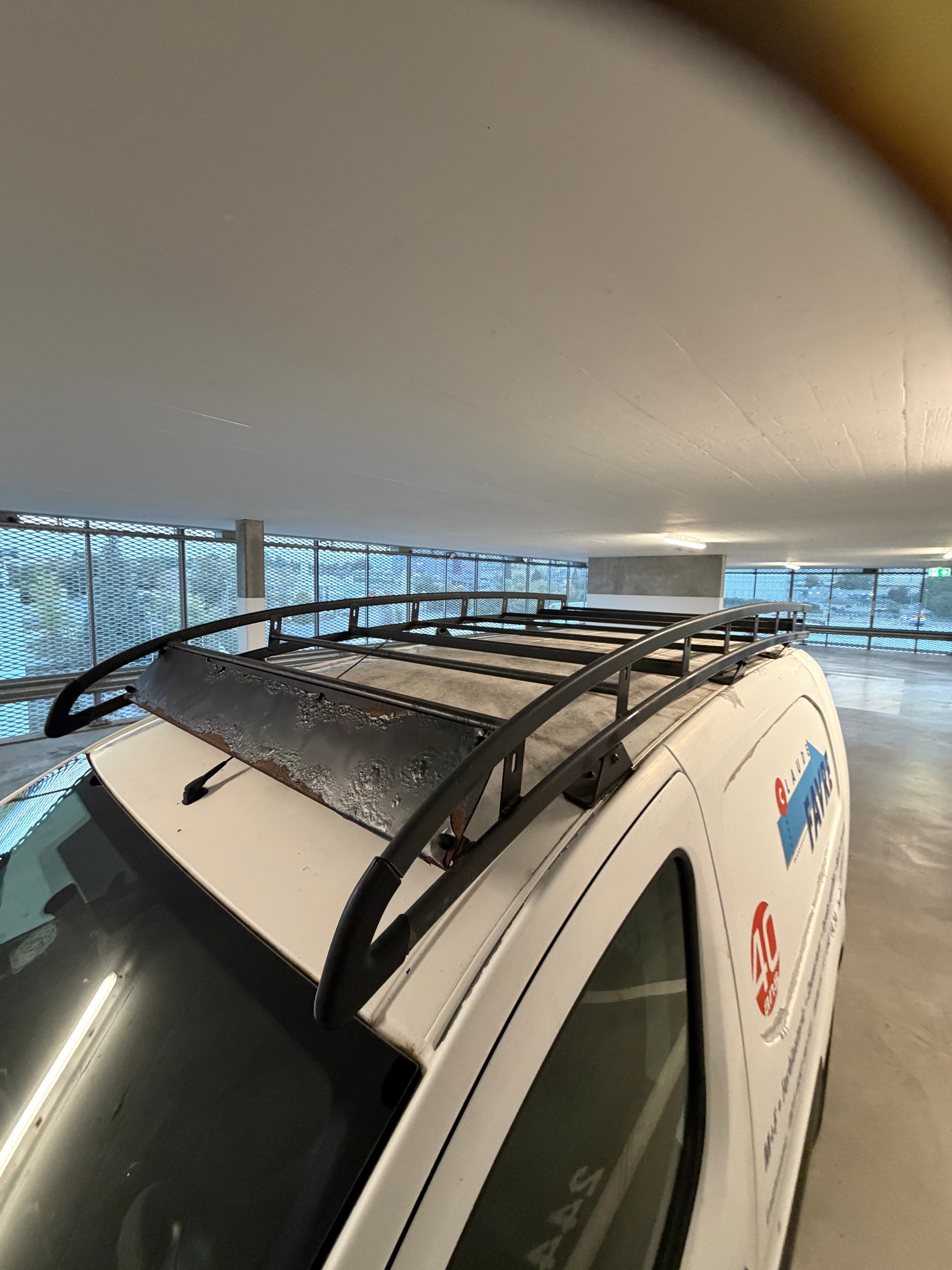 PEUGEOT Partner 1.6 HDI Urban - 76.000 Kilometres - Expertise du jour-image-8