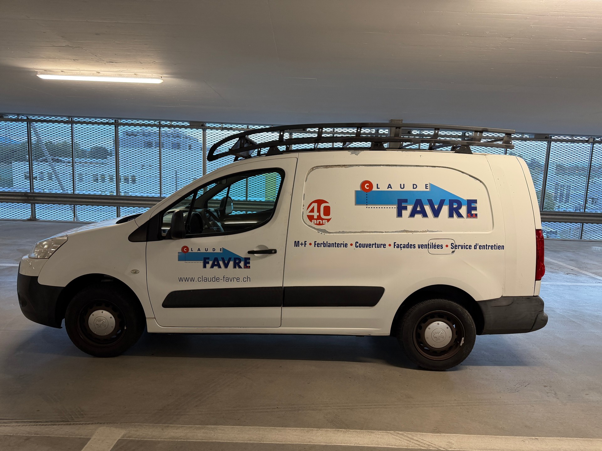 PEUGEOT Partner 1.6 HDI Urban - 76.000 Kilometres - Expertise du jour-image-5