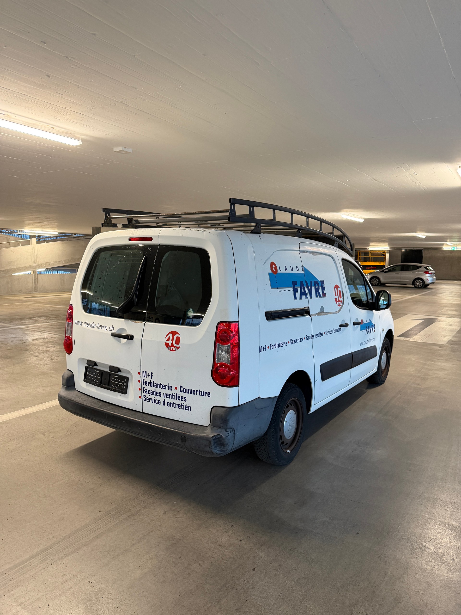 PEUGEOT Partner 1.6 HDI Urban - 76.000 Kilometres - Expertise du jour-image-2