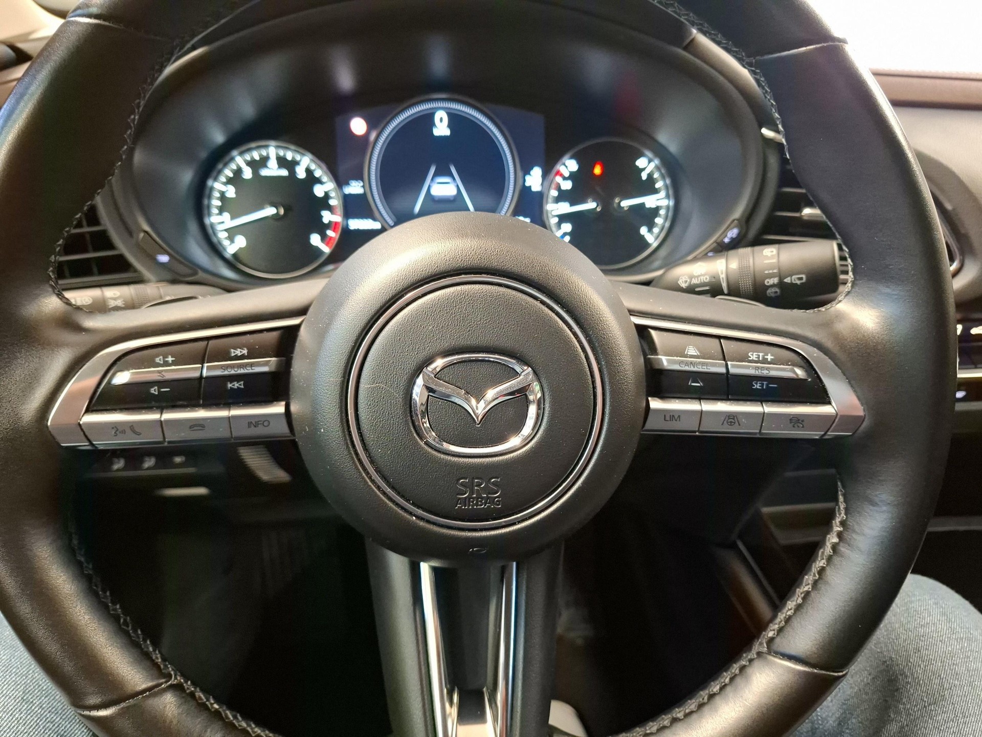 MAZDA CX-30 2.0 186 Ambition Plus AWD-image-13