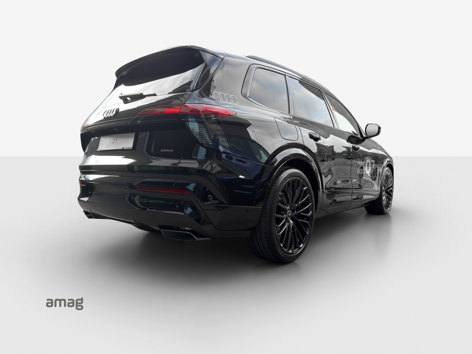 AUDI Q7 SUV TDI quattro 220 kW-image-4