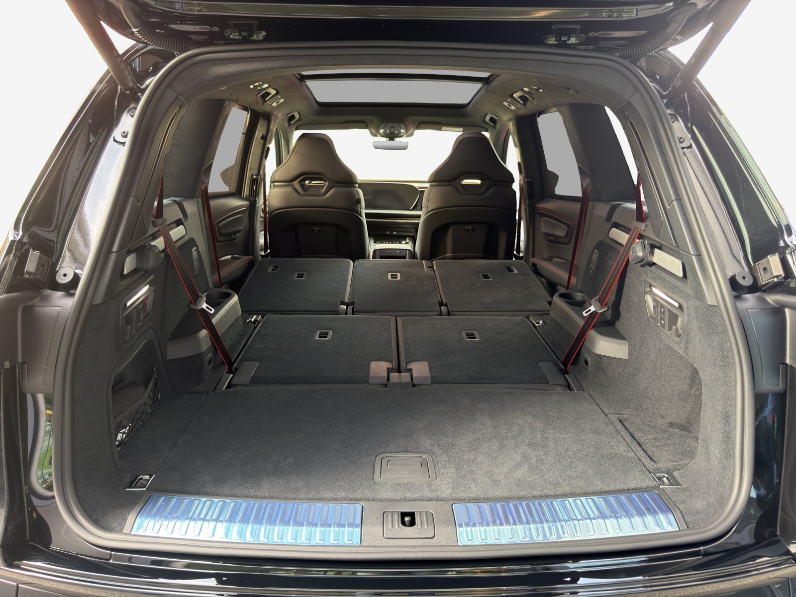 AUDI Q7 SUV TDI quattro 220 kW-image-14