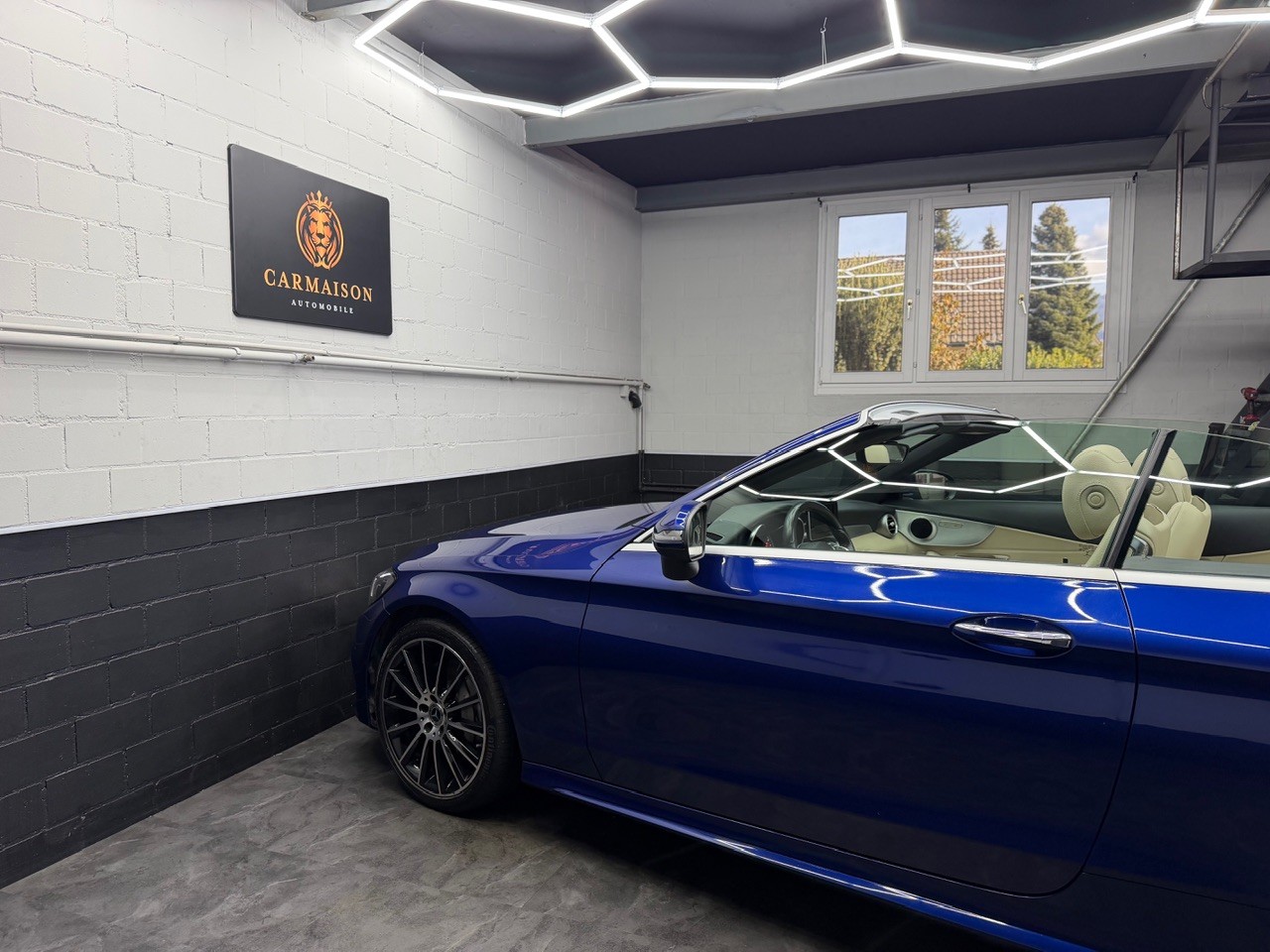 MERCEDES-BENZ C 400 Cabriolet AMG Line 4Matic 9G-Tronig | CH-Auto | 1. Hand | Rückfahrkamera | Garantie-image-10