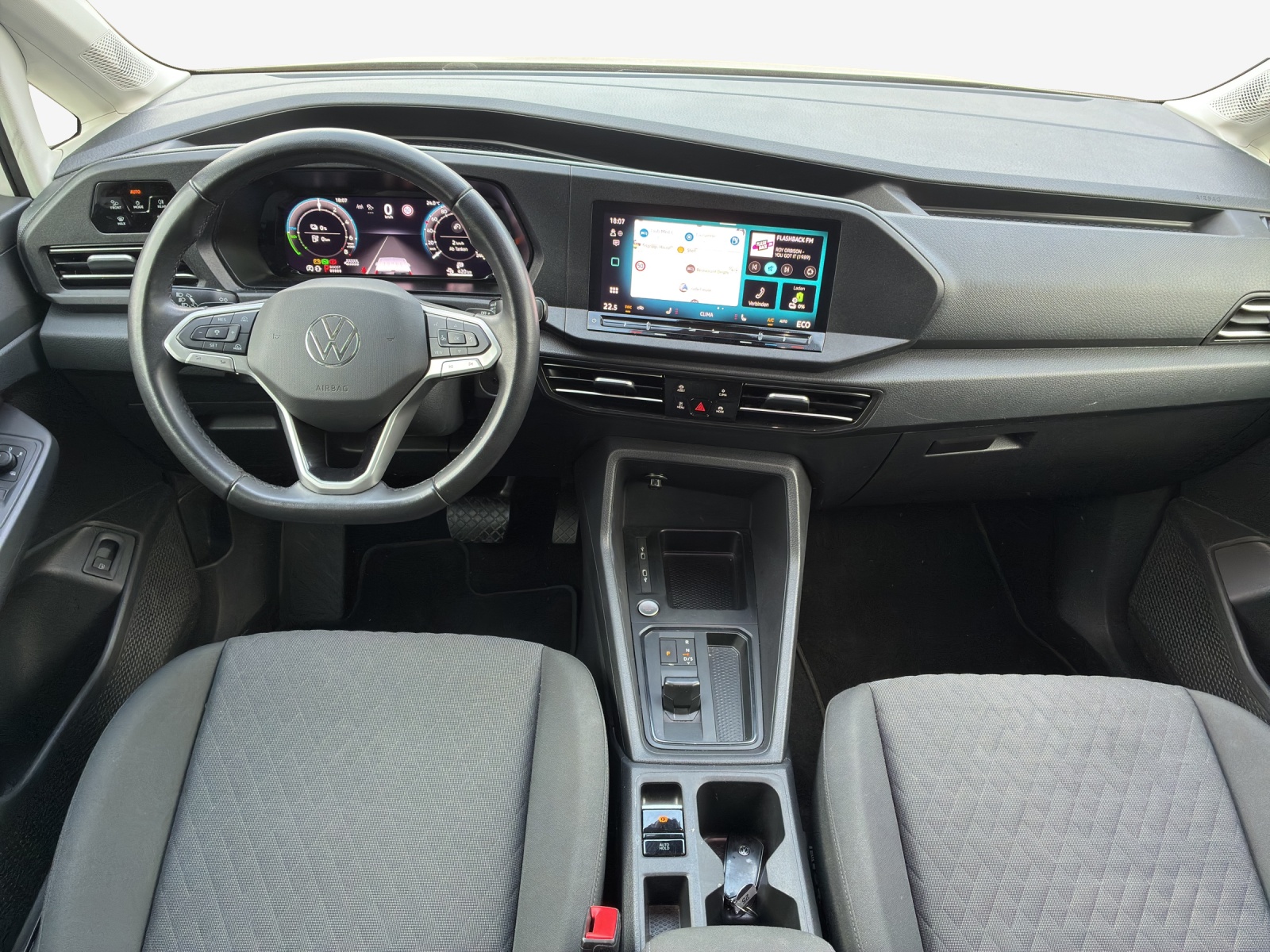VW Caddy Maxi 1.5 TSI Plug in Hybrid Life DSG-image-8